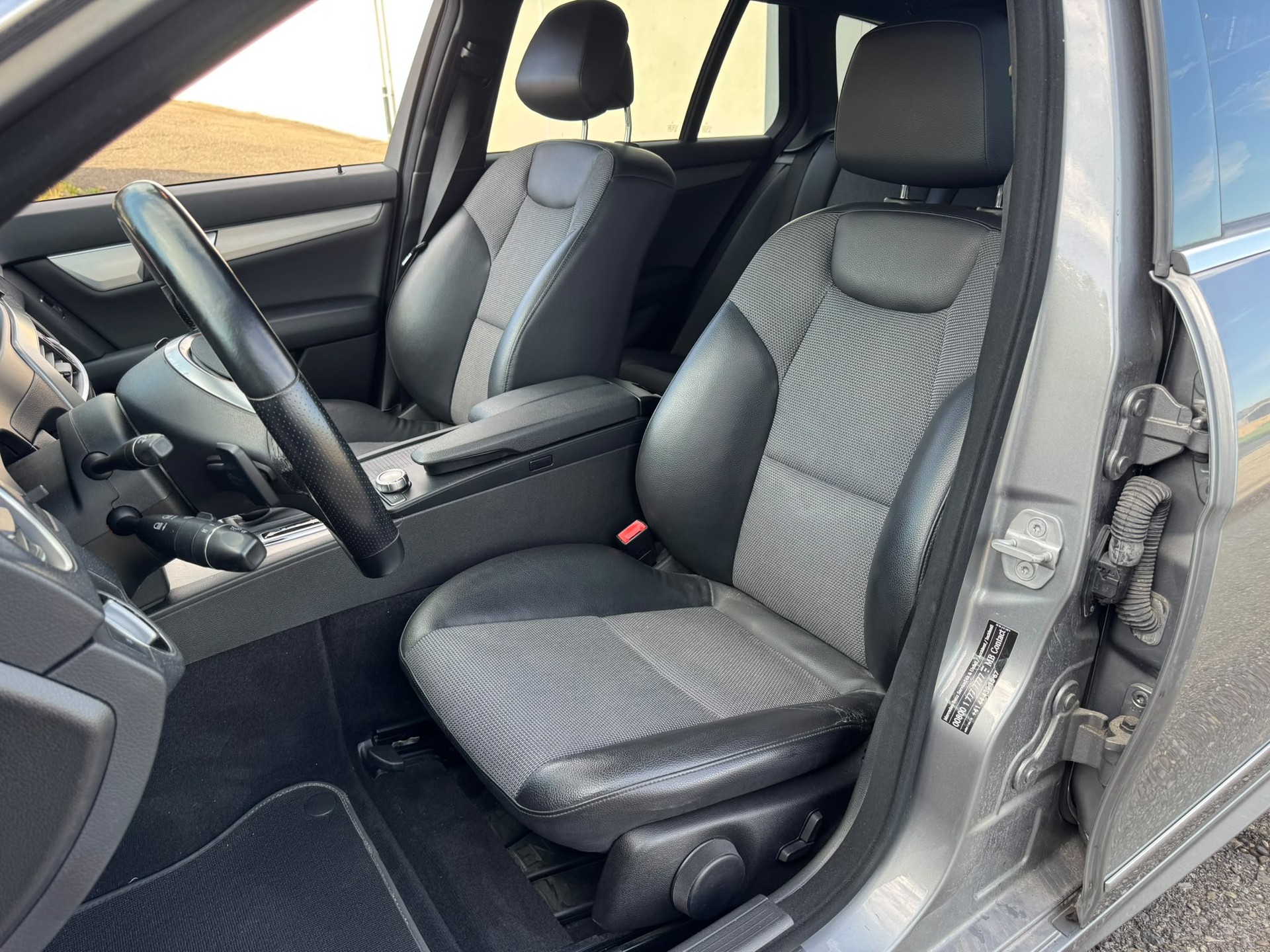 MERCEDES-BENZ C 350 Avantgarde 7G-Tronic-image-12