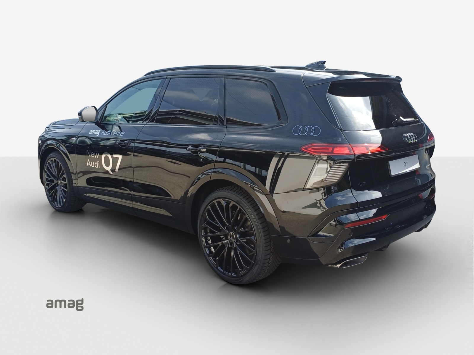 AUDI Q7 SUV TDI quattro 220 kW-image-2