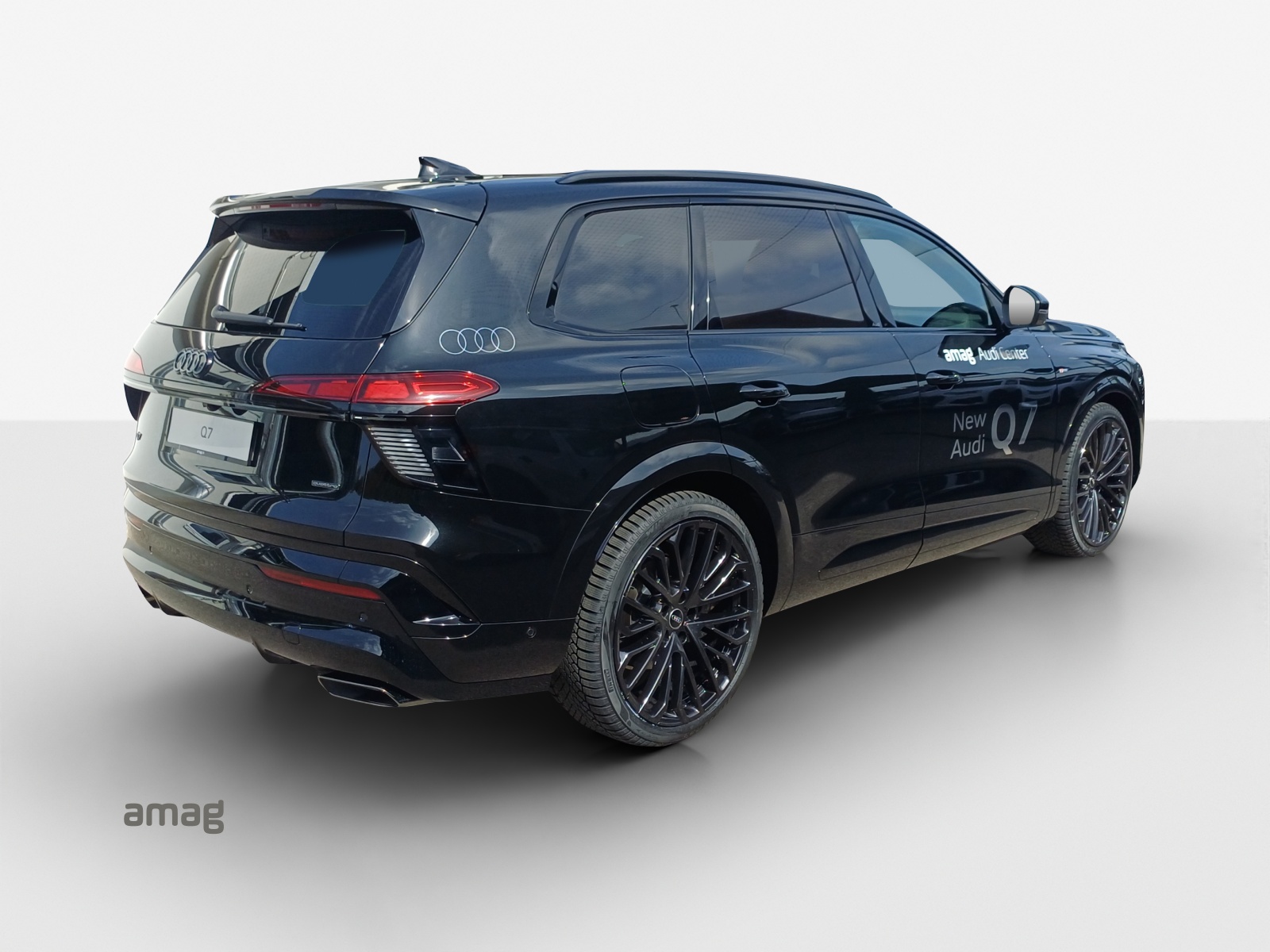 AUDI Q7 SUV TDI quattro 220 kW-image-4