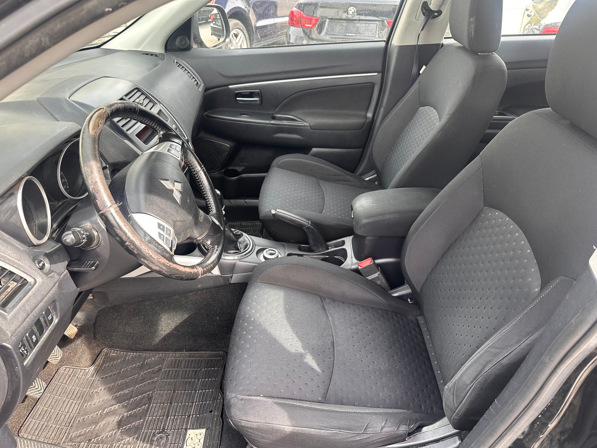 MITSUBISHI ASX 1.8 DID Intense 4WD-image-6