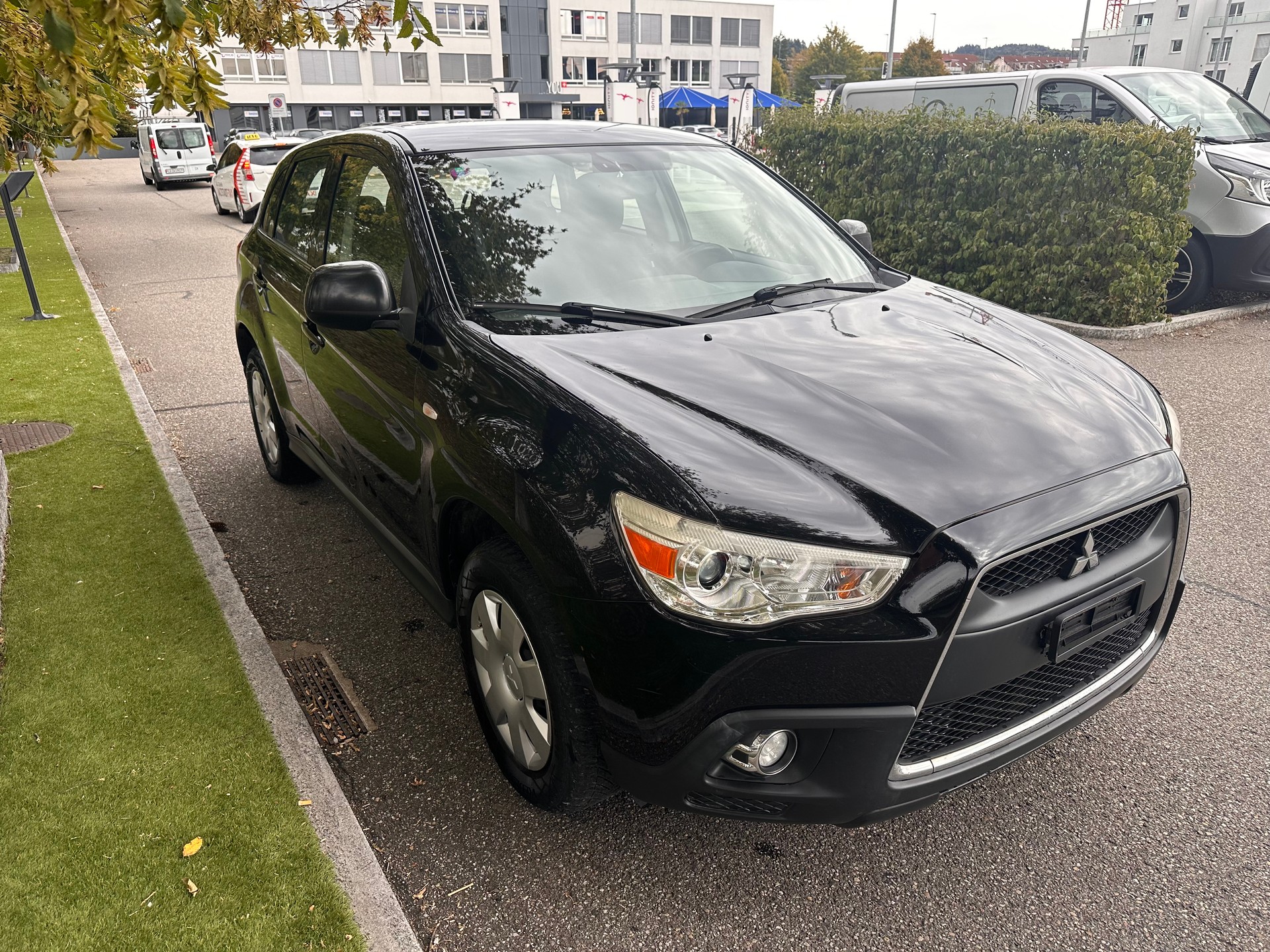 MITSUBISHI ASX 1.8 DID Intense 4WD-image-2
