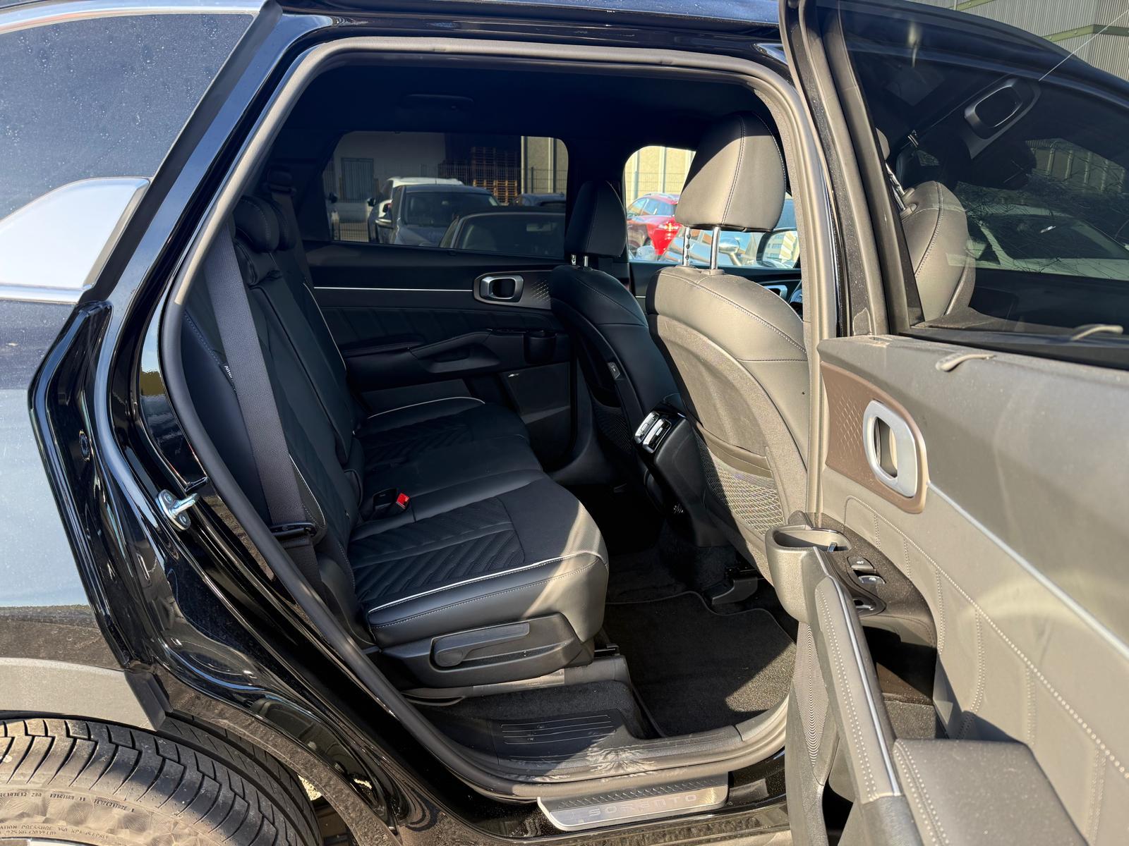 KIA Sorento 2.2 SmartD Style-image-13