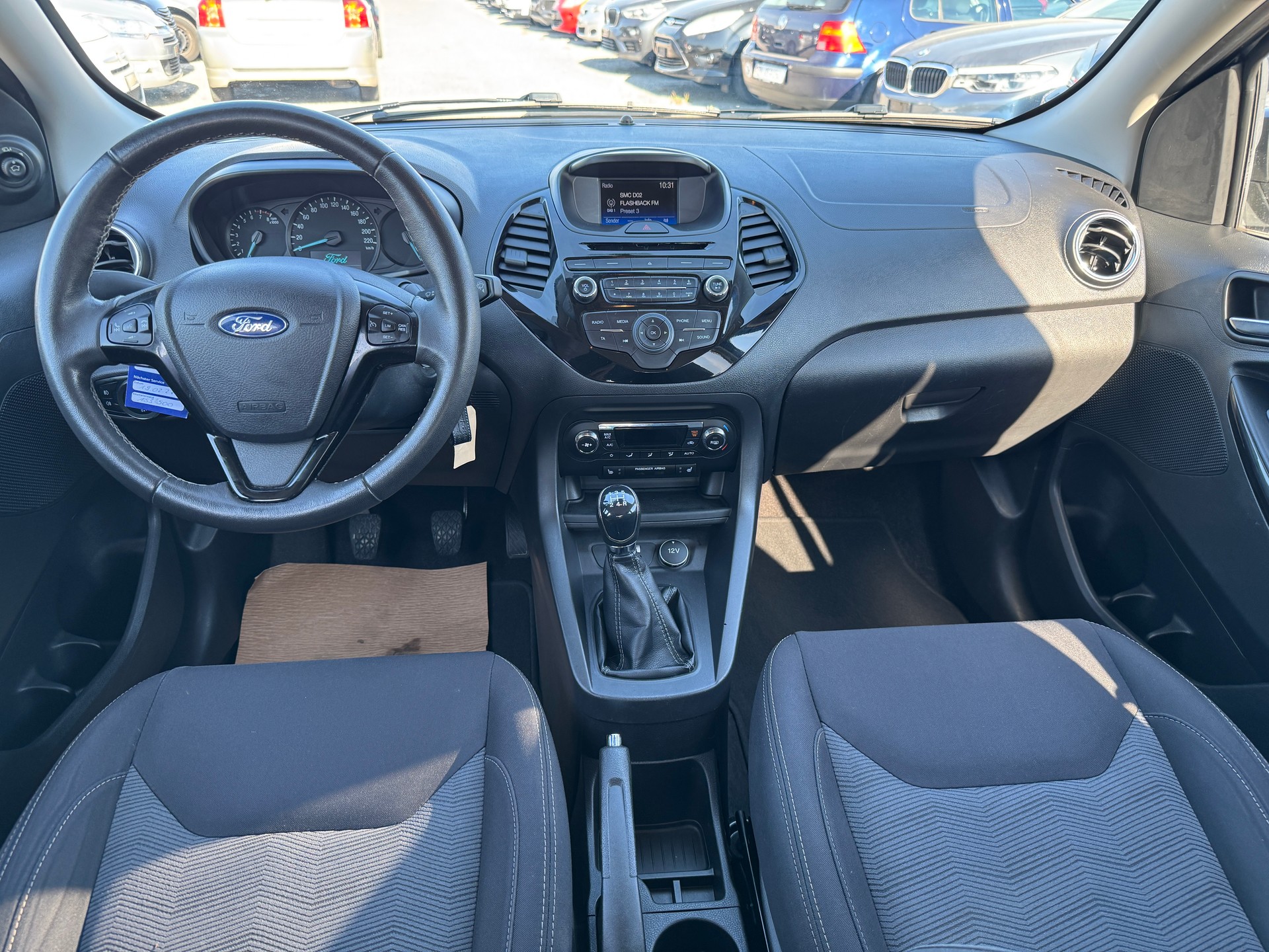 FORD KA+ 1.2 Ti-VCT Cool&Sound-image-7
