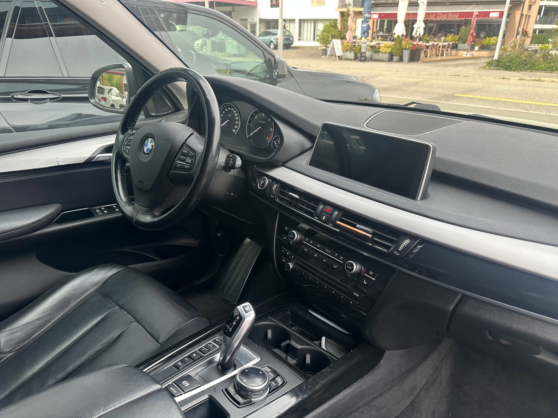 BMW X5 xDrive 30d Steptronic-image-11