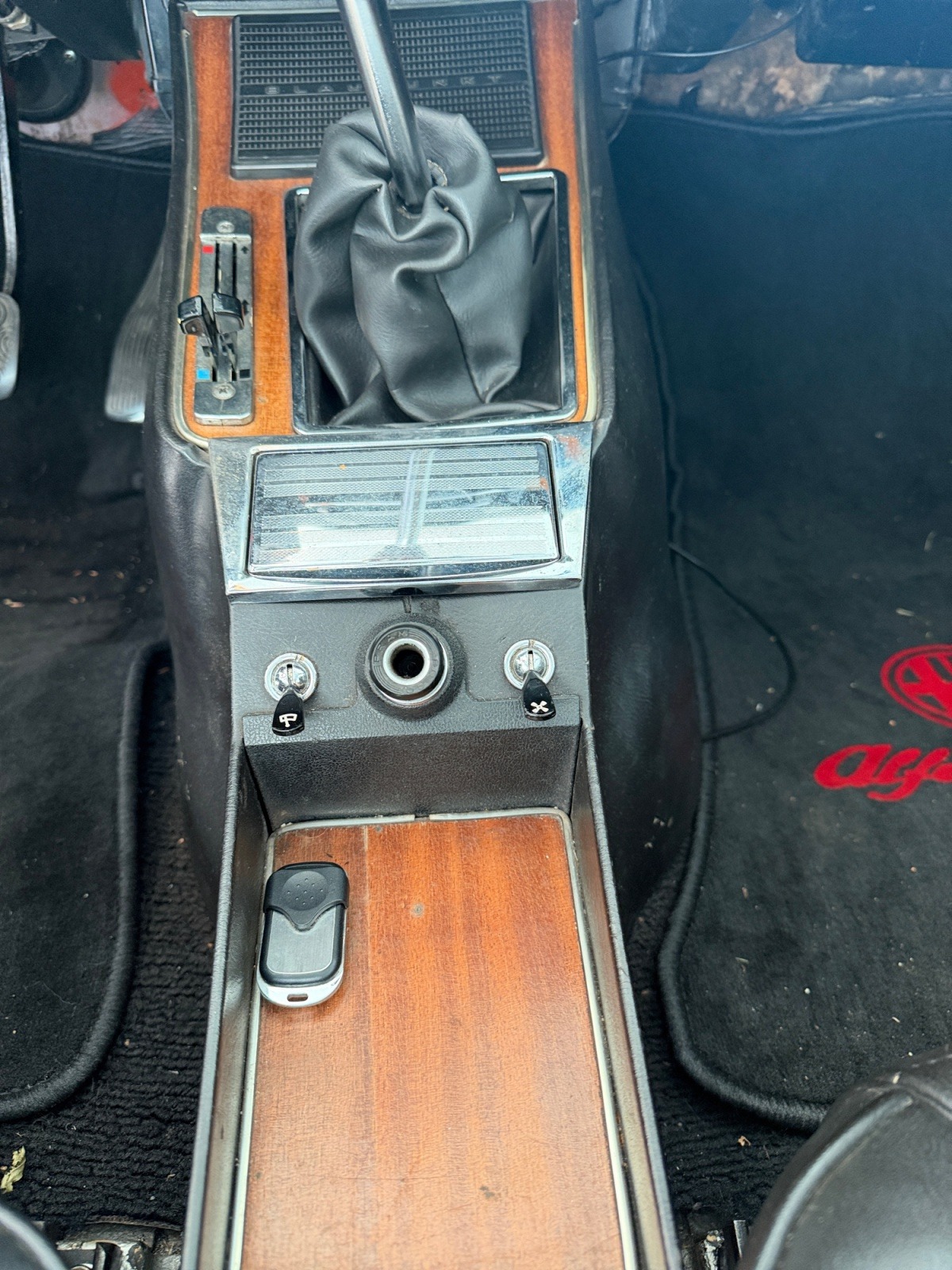 ALFA ROMEO 2000-image-12
