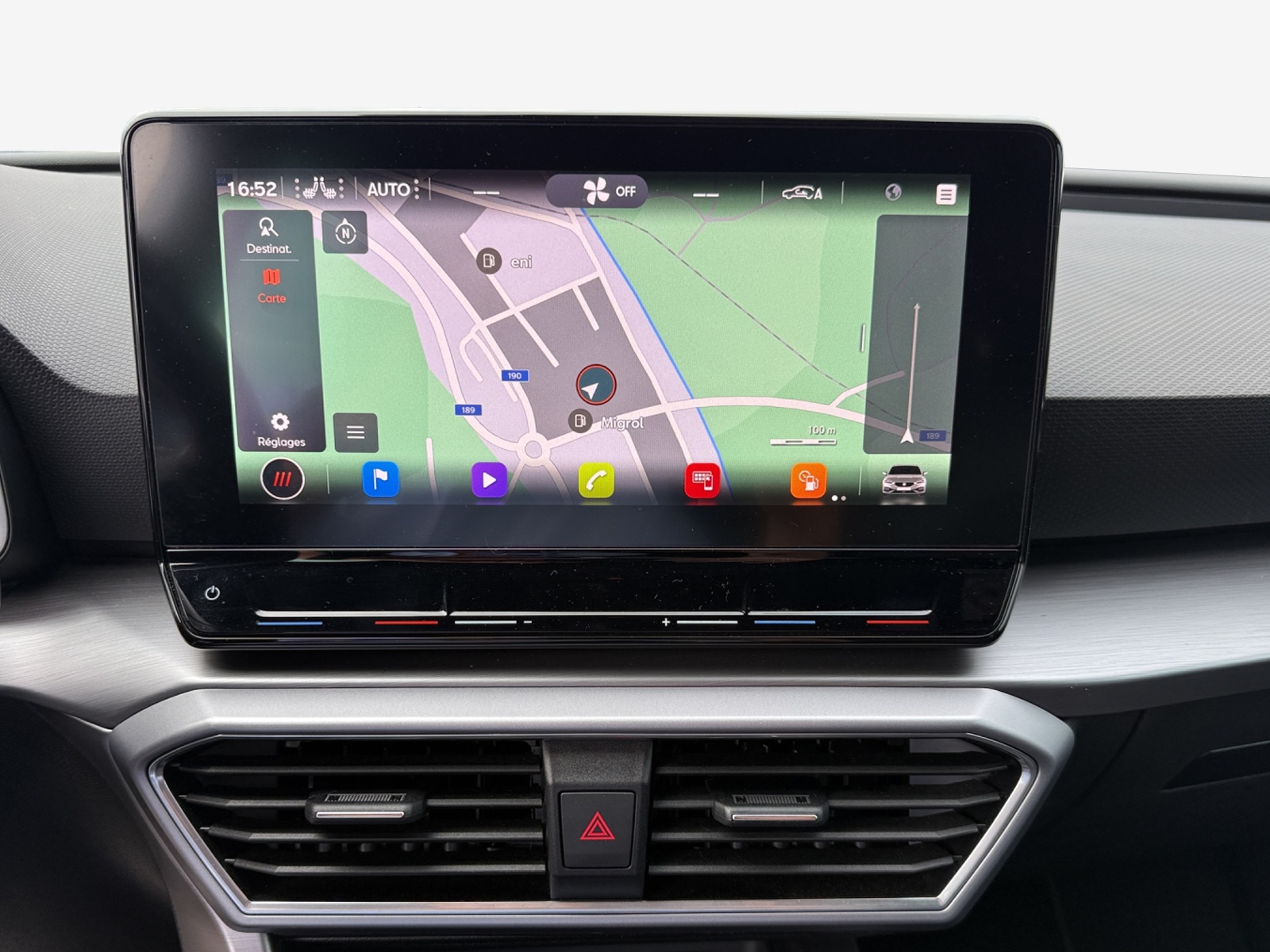 SEAT Leon ST 1.5 eTSI mHEV DSG FR-image-9