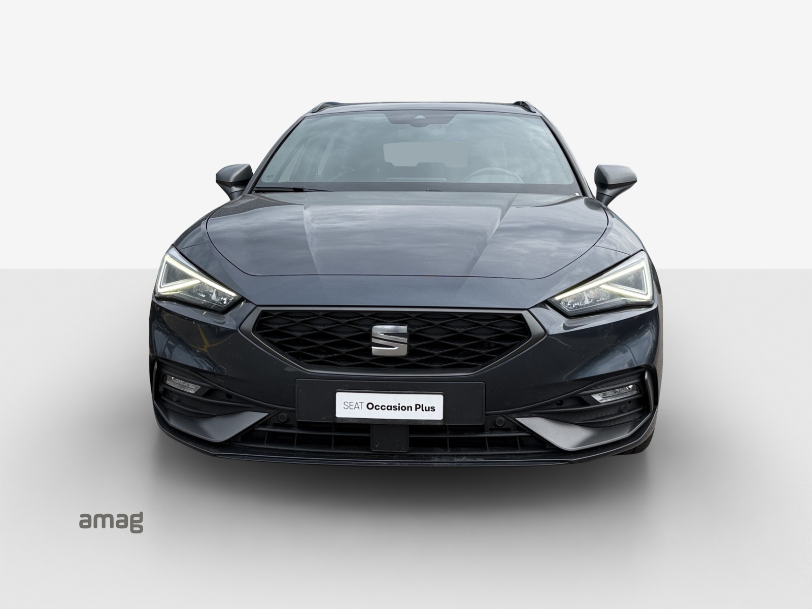 SEAT Leon ST 1.5 eTSI mHEV DSG FR-image-0