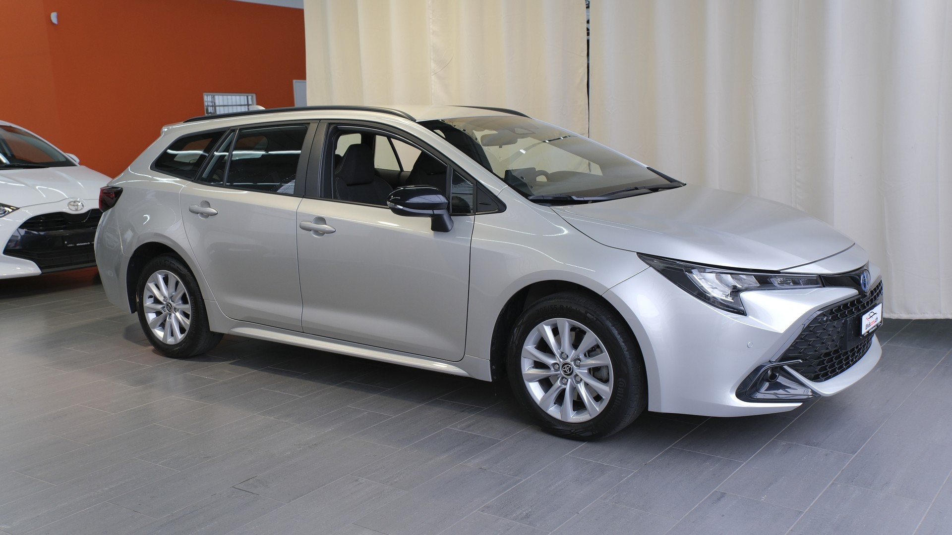 TOYOTA Corolla Touring Sports 2.0 HSD Trend e-CVT-image-24