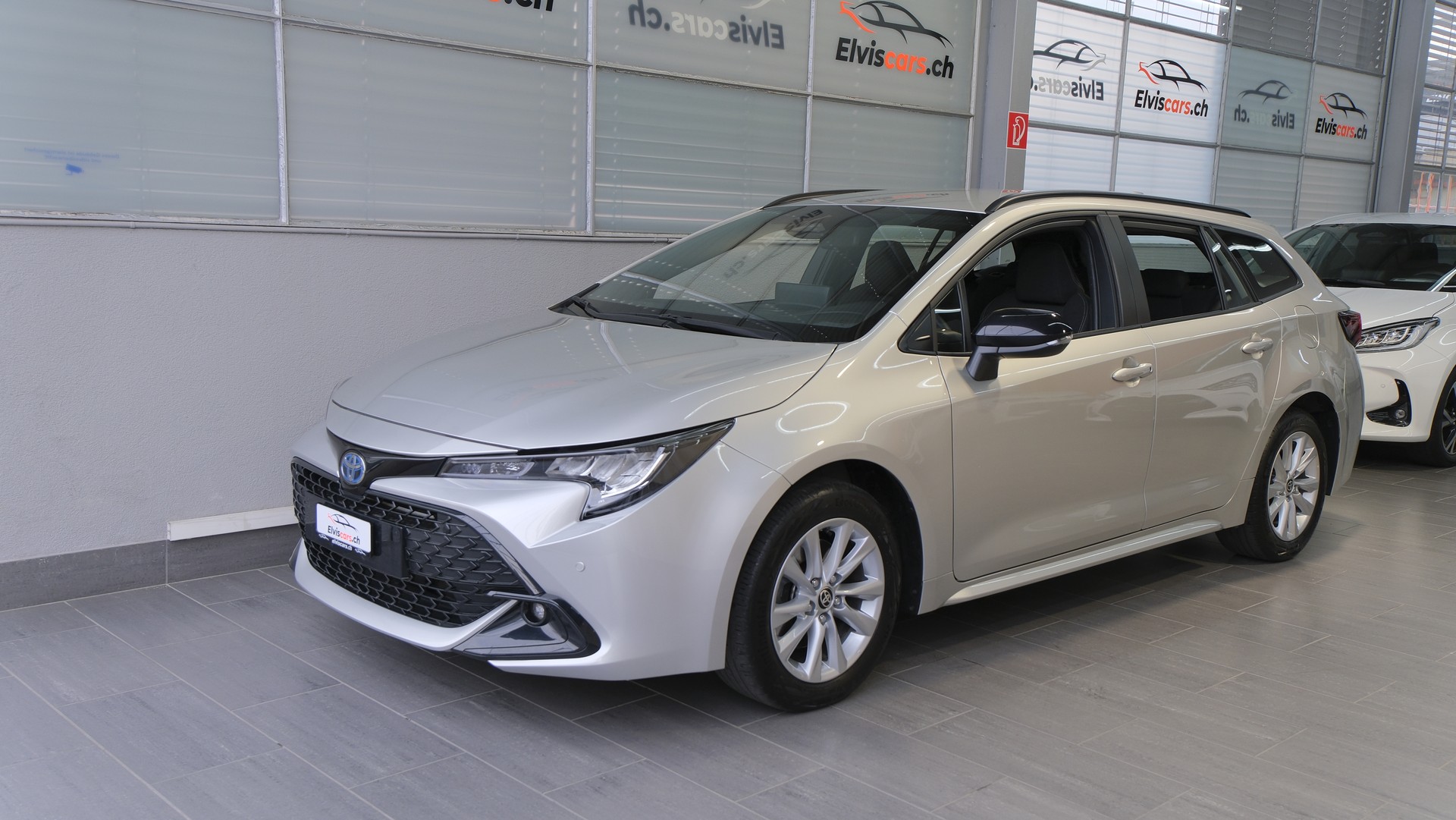 TOYOTA Corolla Touring Sports 2.0 HSD Trend e-CVT-image-7