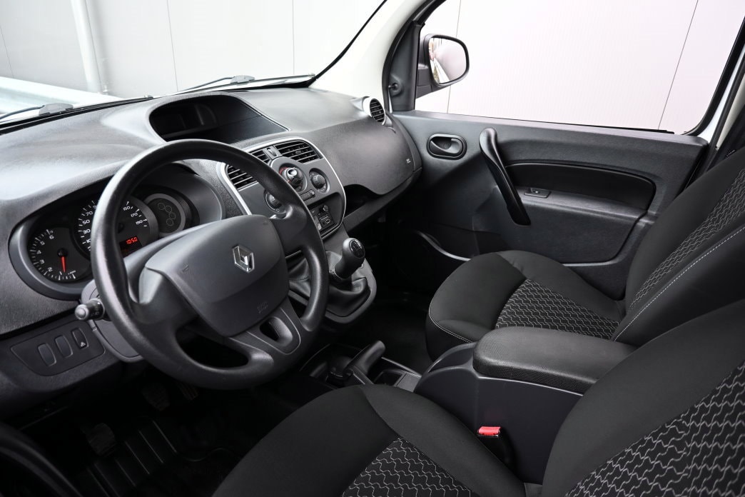 RENAULT Kangoo Medium 1.6 105 Access-image-9