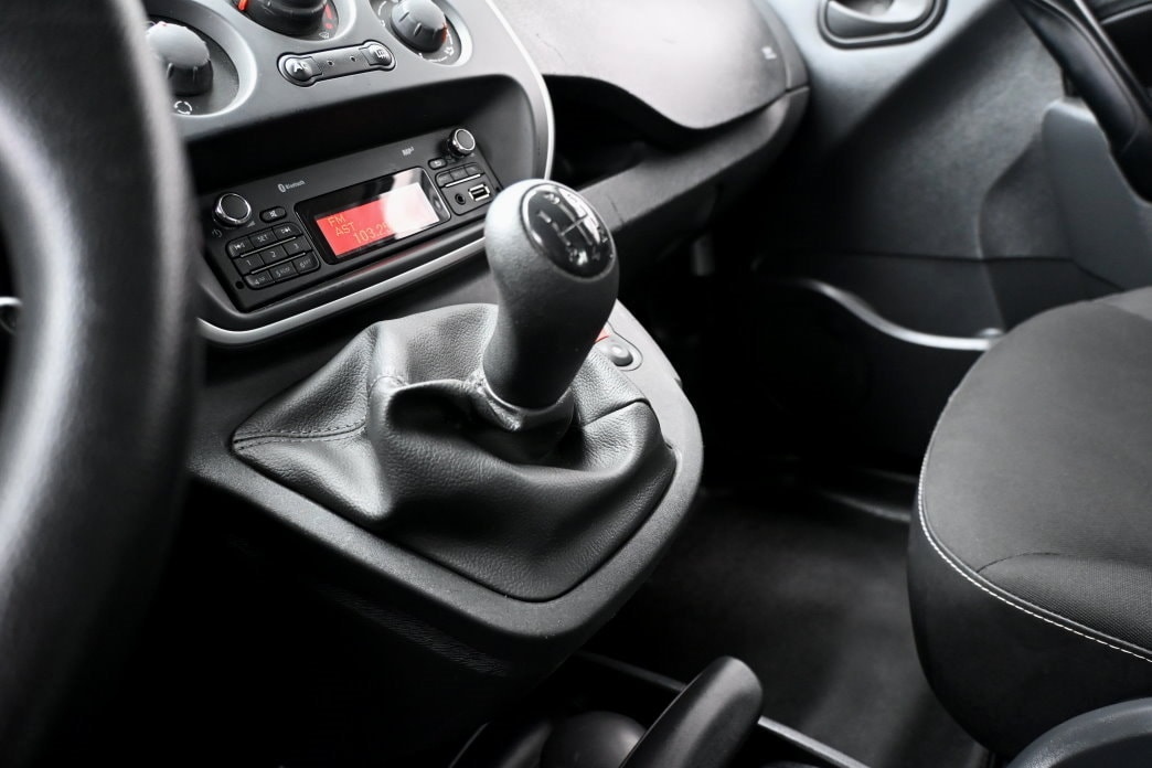 RENAULT Kangoo Medium 1.6 105 Access-image-10