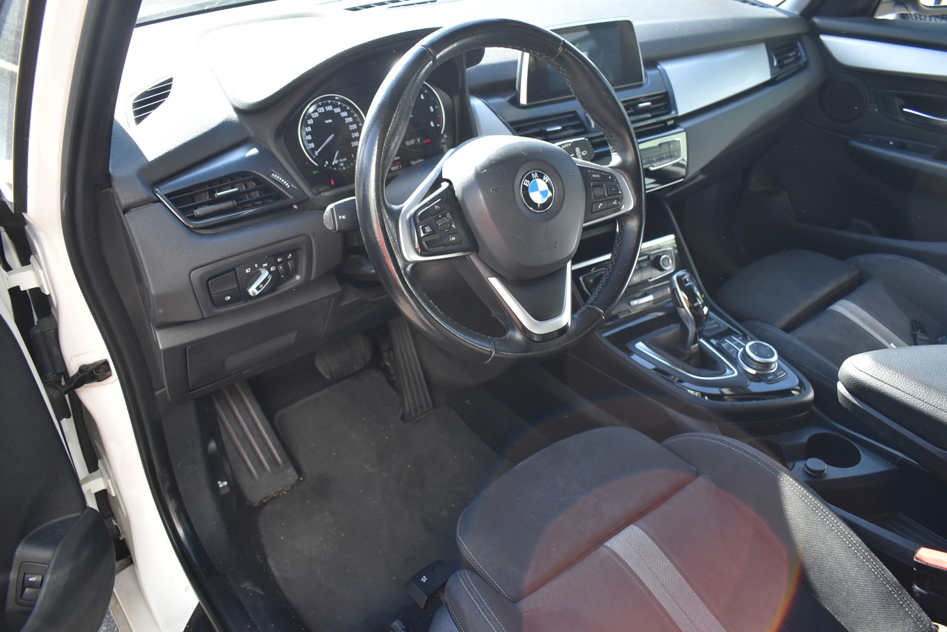BMW 216d Active Tourer DKG-image-11