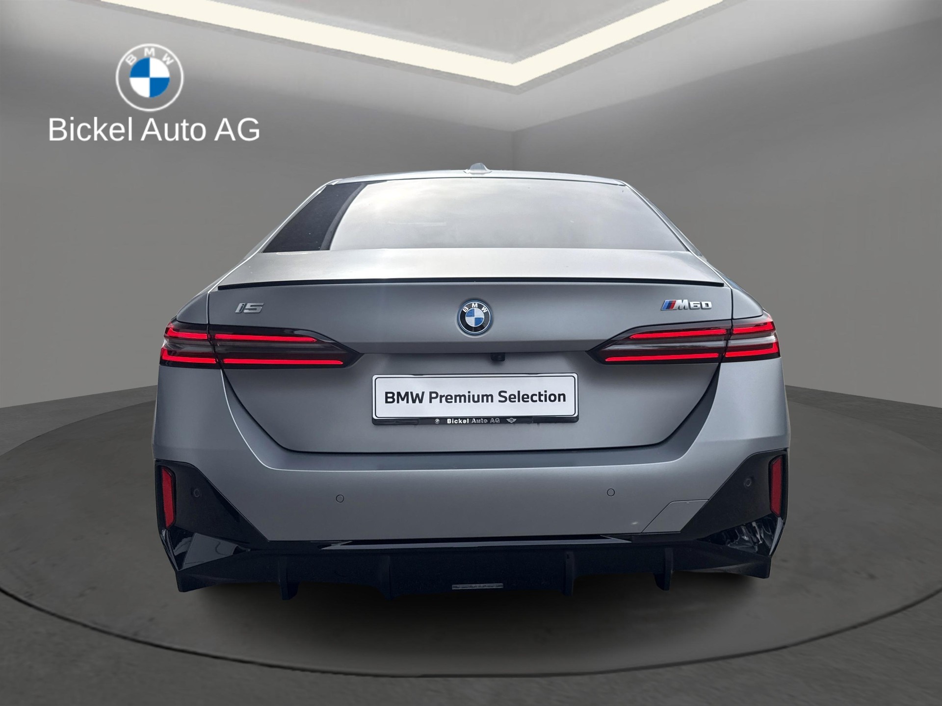 BMW i5 M60 xDrive M Sport Pro-image-5