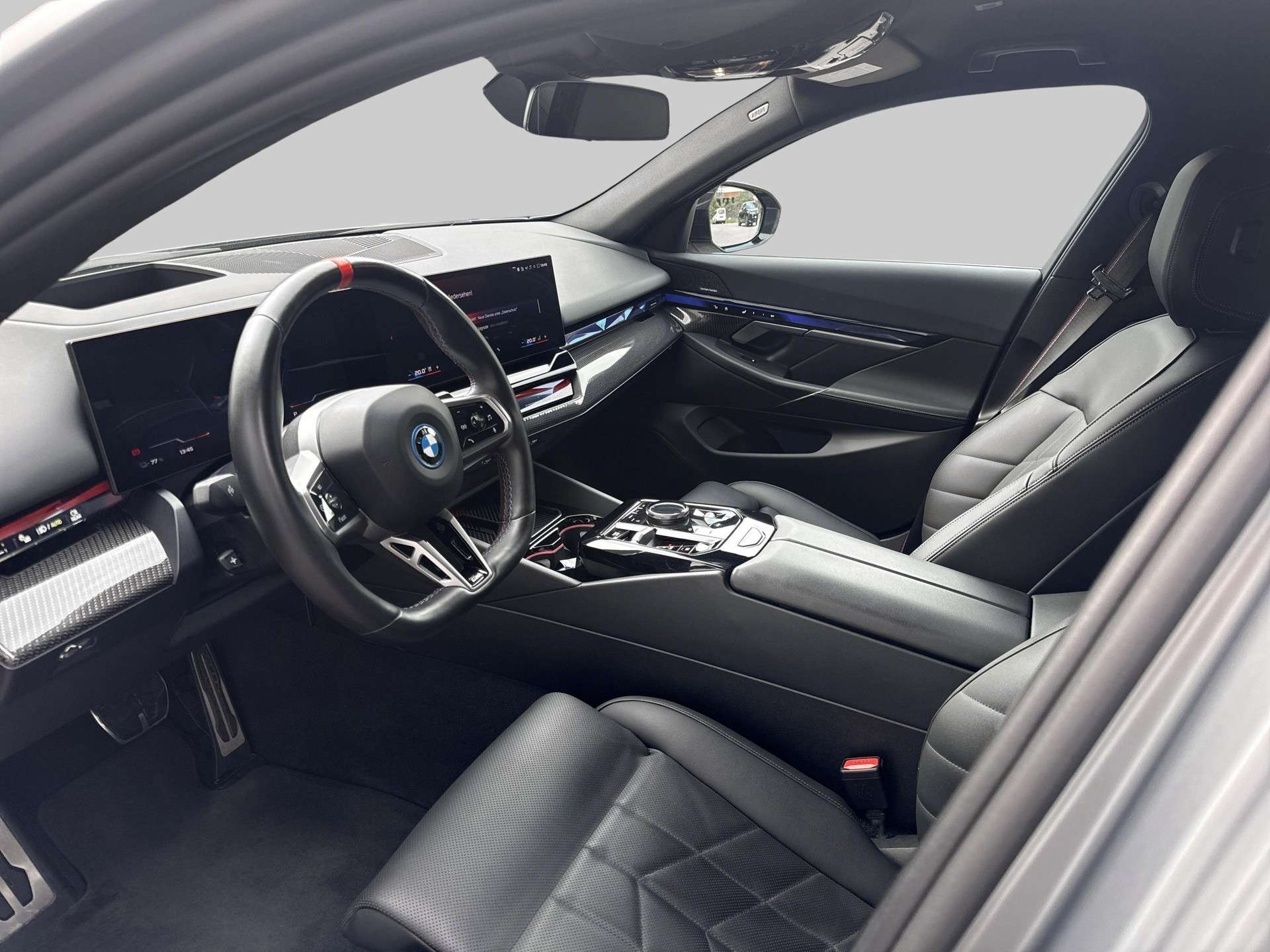 BMW i5 M60 xDrive M Sport Pro-image-7