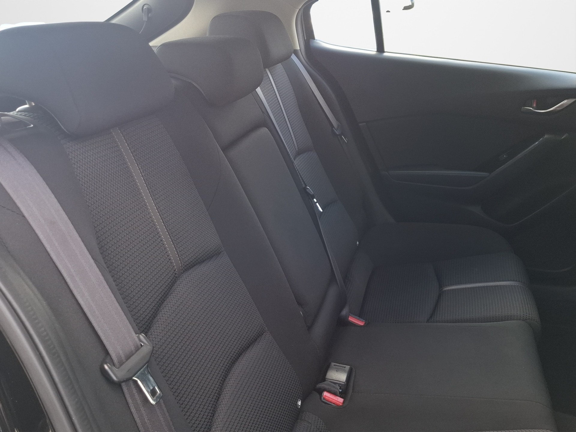 MAZDA 3 SKYACTIV-G 100 Ambition-image-13