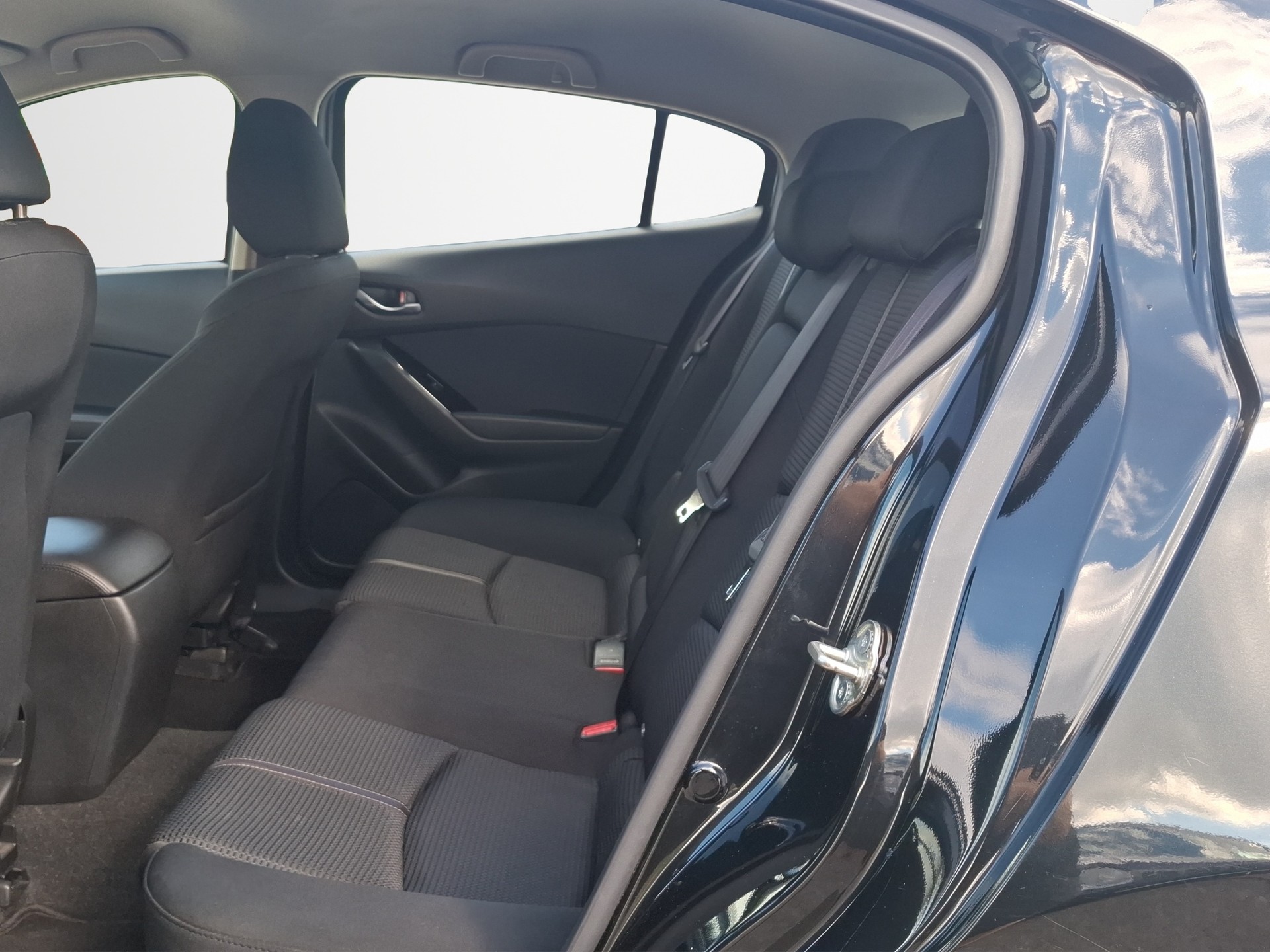 MAZDA 3 SKYACTIV-G 100 Ambition-image-10