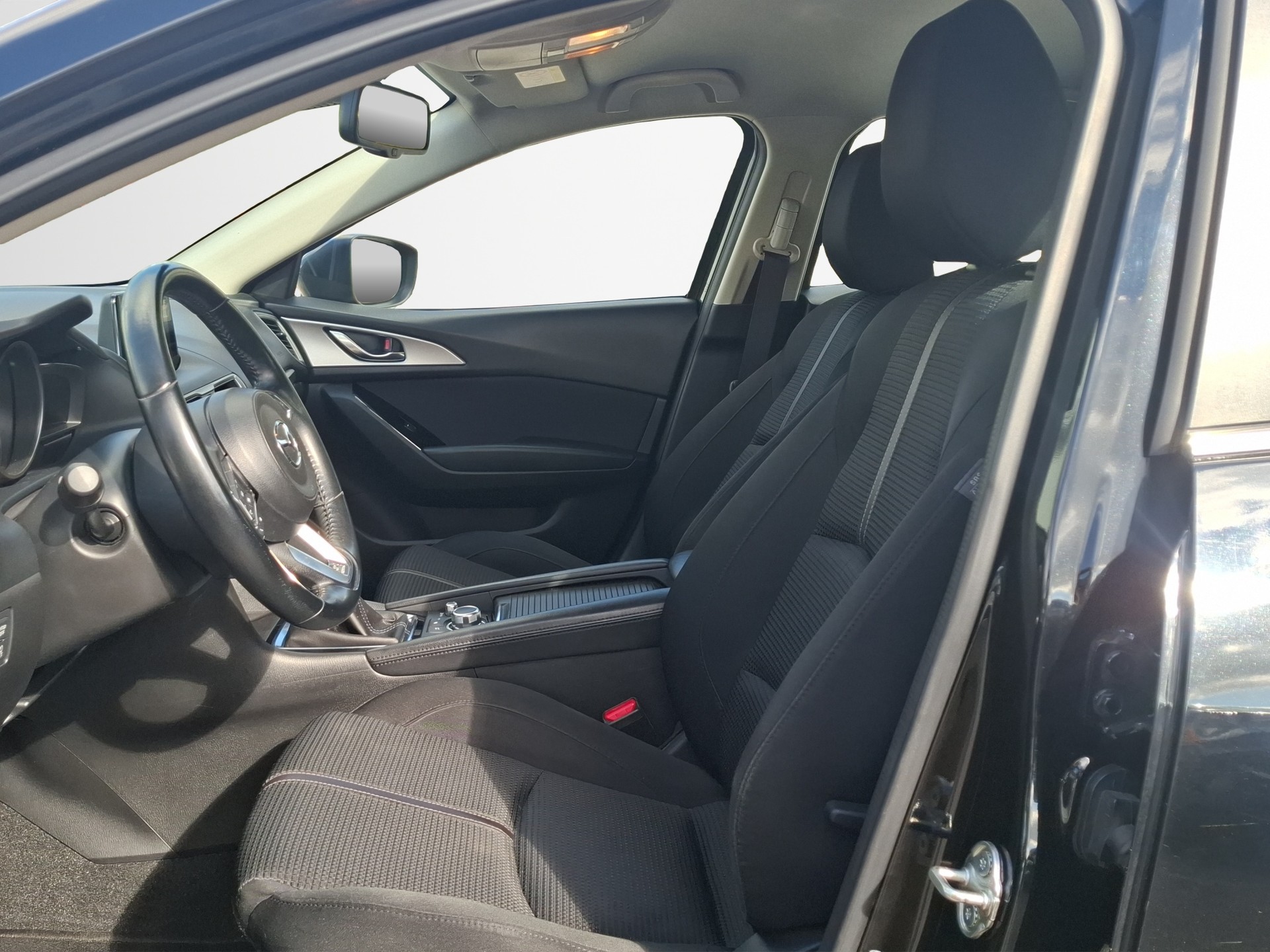 MAZDA 3 SKYACTIV-G 100 Ambition-image-8