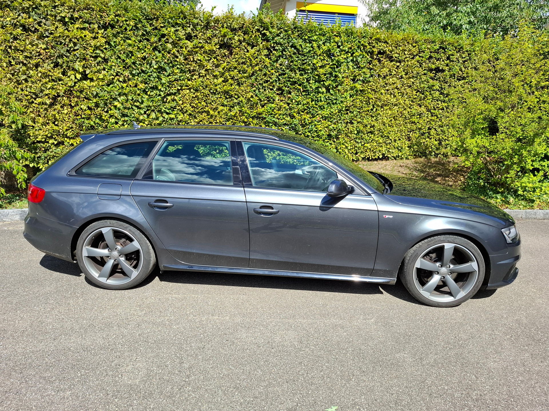 AUDI 2.0 TDI 190 quattro S-Tronic-image-0