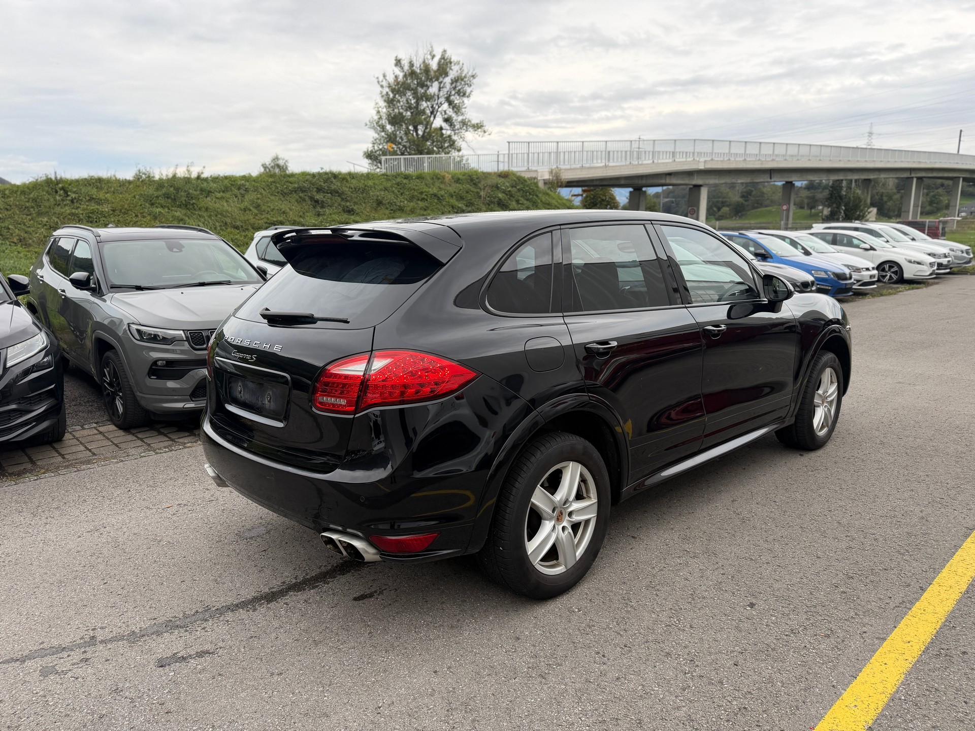 PORSCHE Cayenne S-image-6