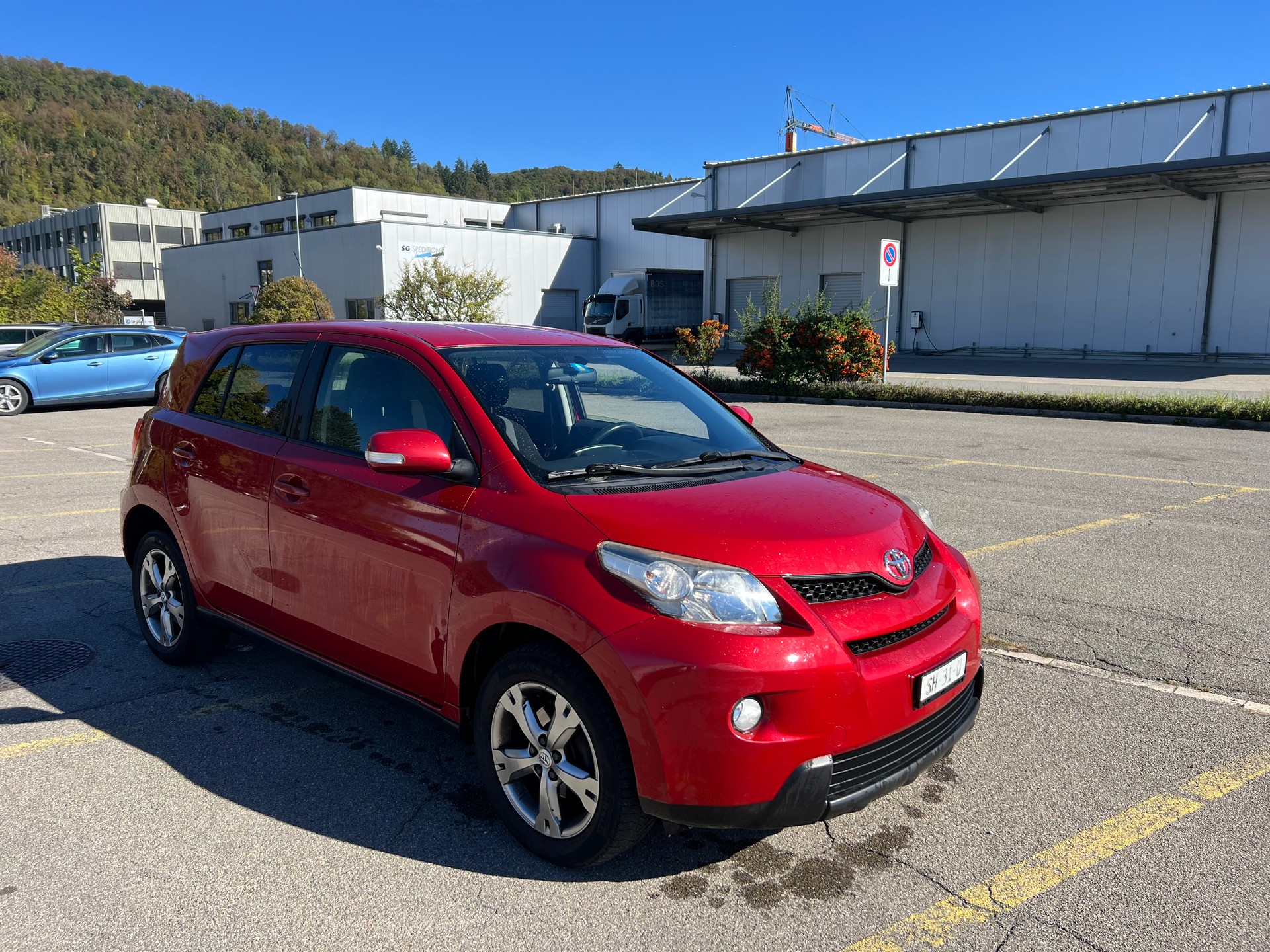 TOYOTA UrbanCruiser 1.4 D-4D Linea Sol 4WD-image-0