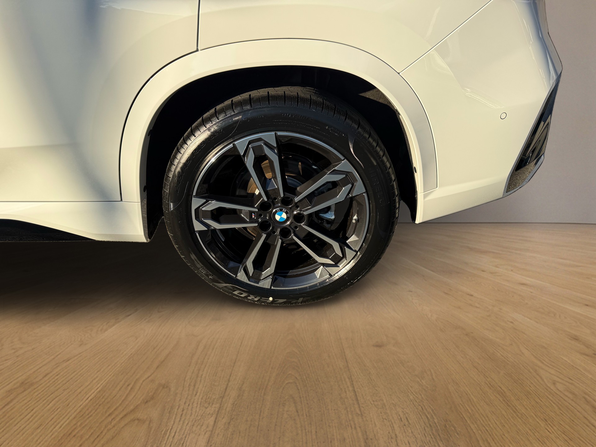 BMW X1 xDrive 23d 48V M Sport-image-10