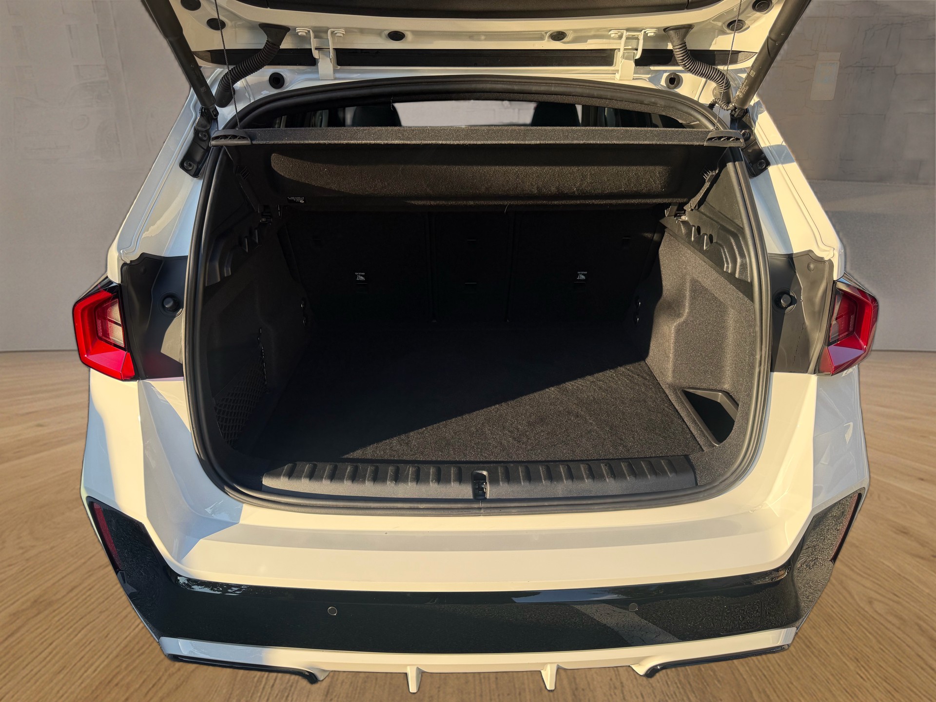 BMW X1 xDrive 23d 48V M Sport-image-17