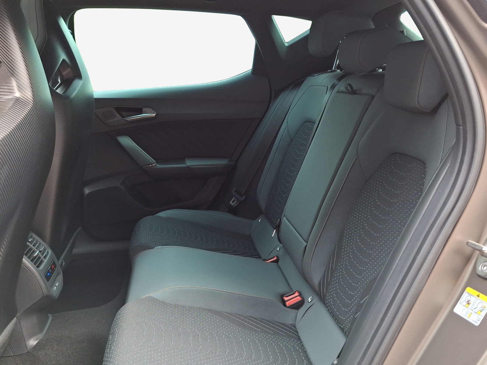 CUPRA LEON 2.0 TSI Extreme DSG-image-11