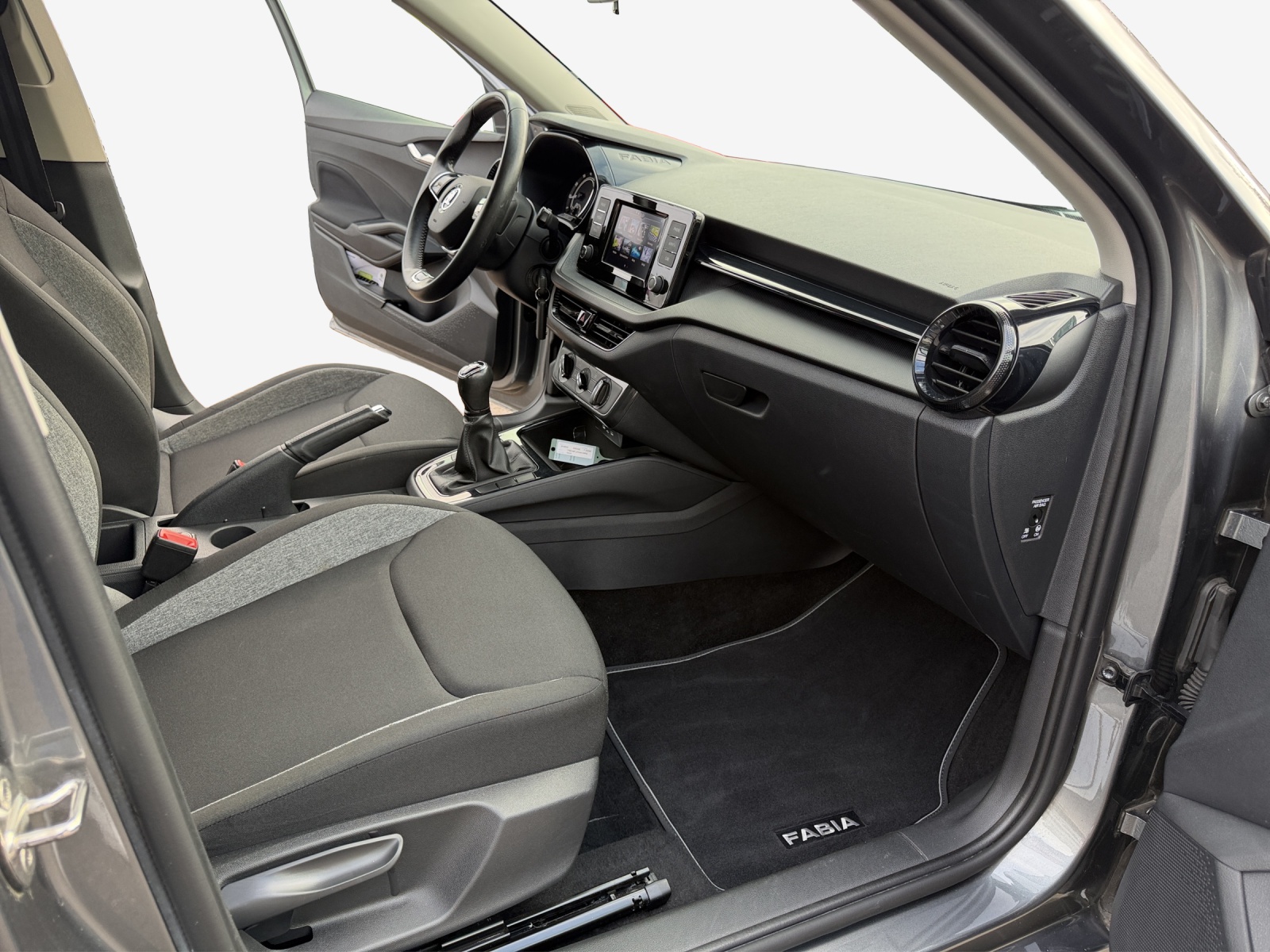 SKODA Fabia 1.0 MPI Active-image-14