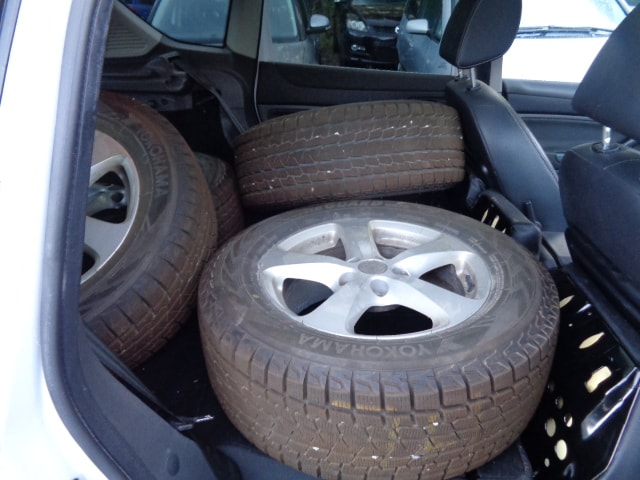 FORD Kuga 2.5 Turbo Titanium 4WD Automatic-image-13