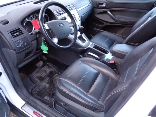 FORD Kuga 2.5 Turbo Titanium 4WD Automatic-image-14