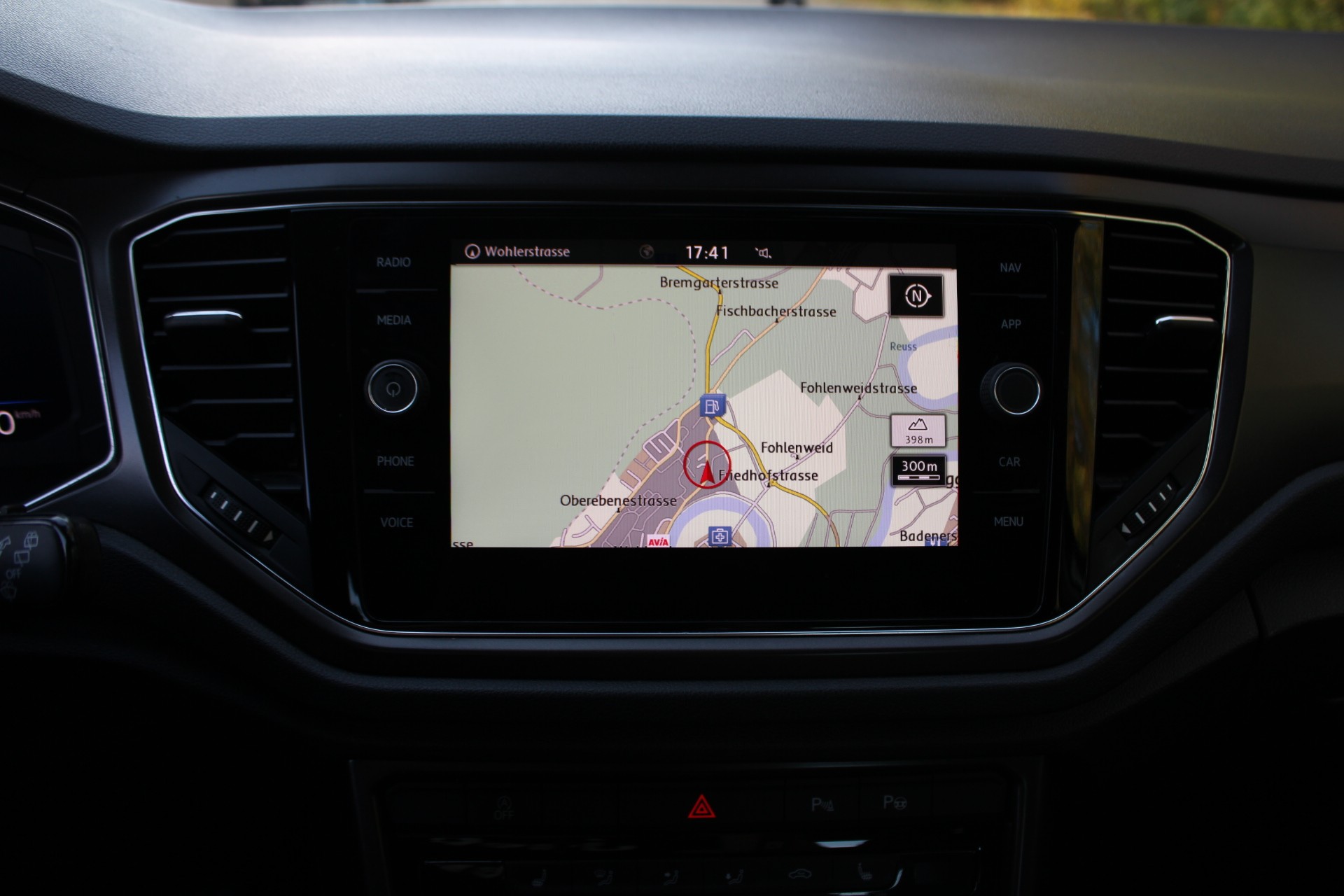 VW T-Roc 2.0 TDI SCR Advance DSG 4Motion-image-9