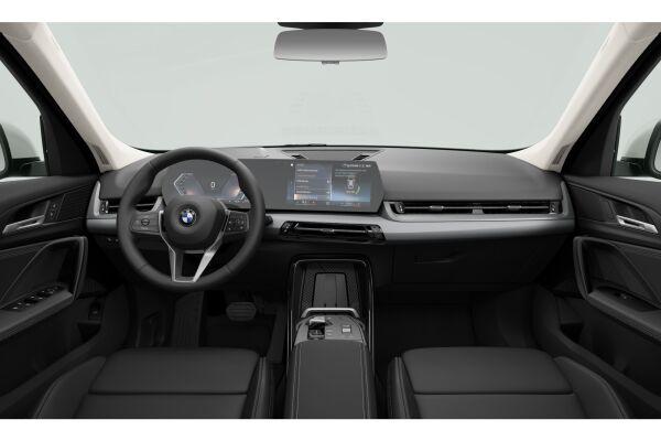 BMW X1 23i xDrive-image-7