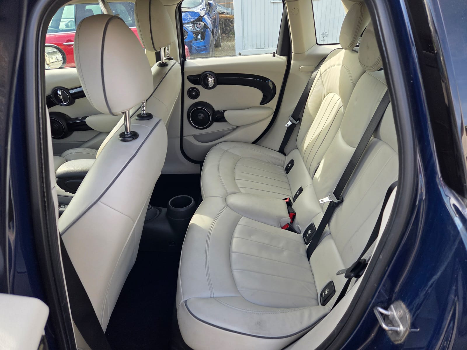 MINI Cooper S Steptronic-image-10