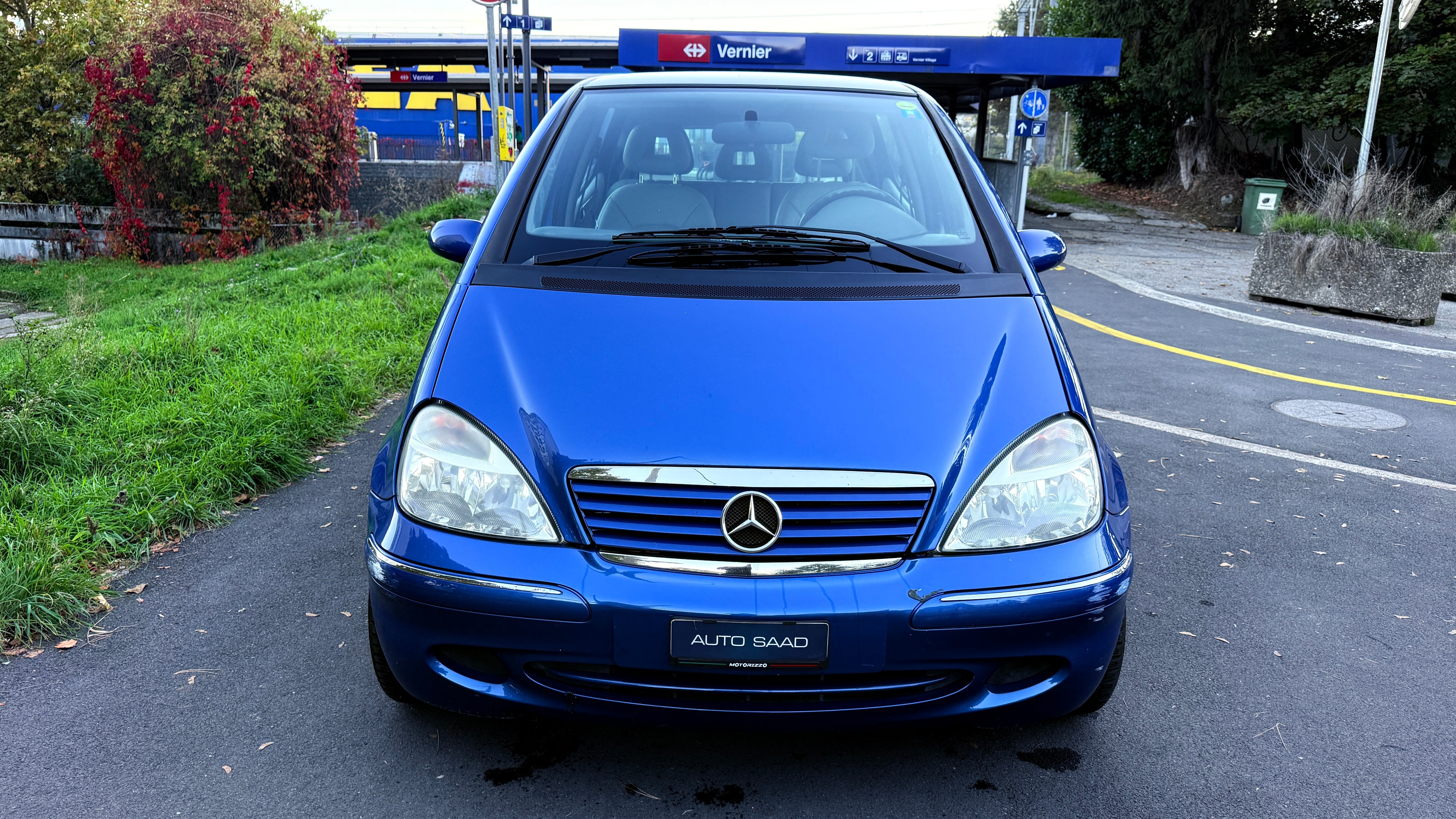 Car photo