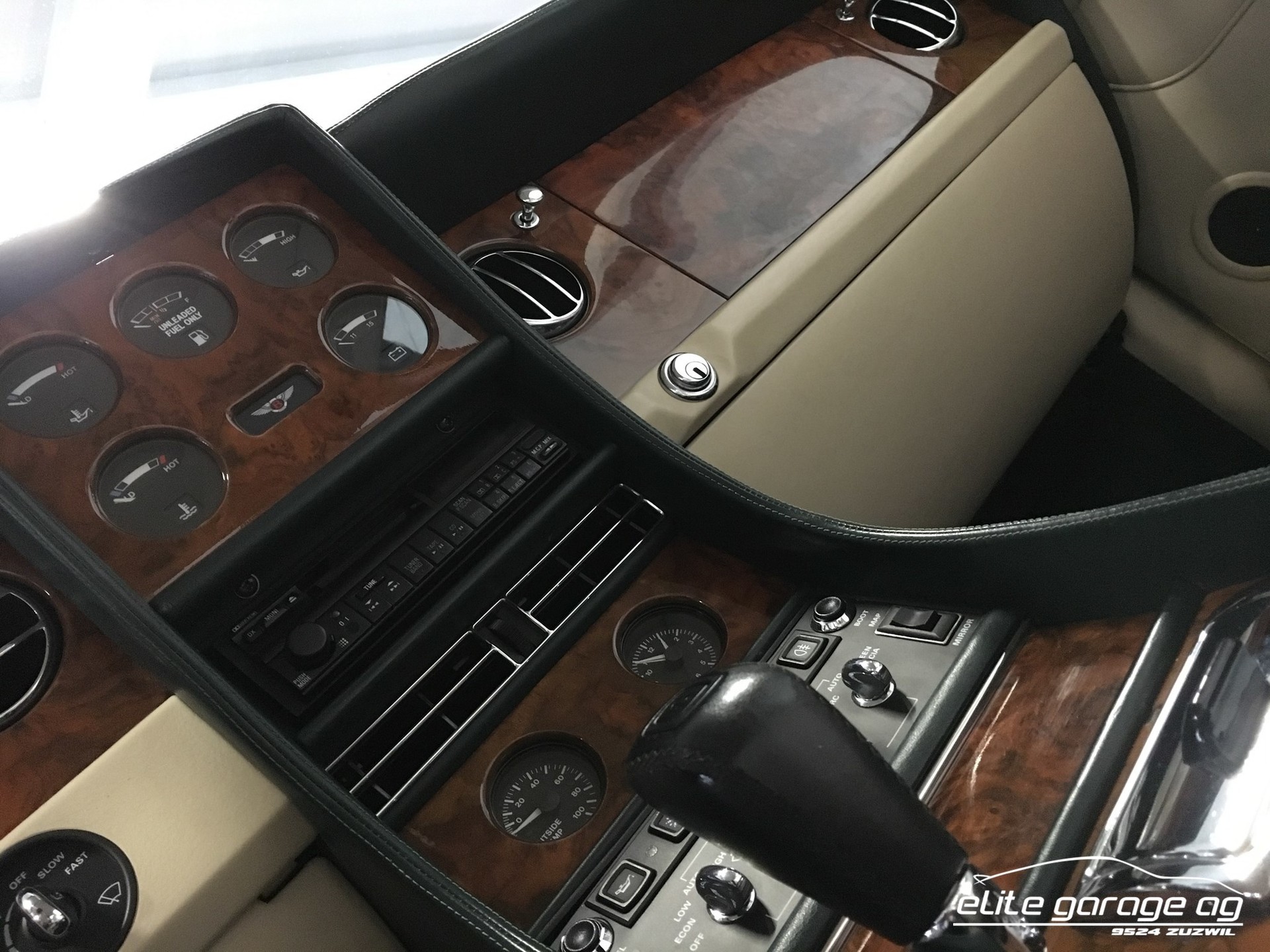 BENTLEY Continental R Coupé-image-11