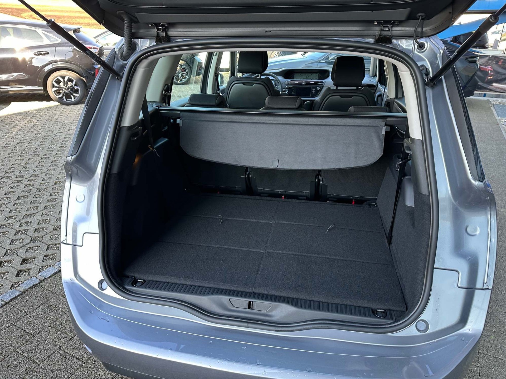 CITROEN C4 Grand Spacetourer 1.2 PureTech Live Pack-image-6