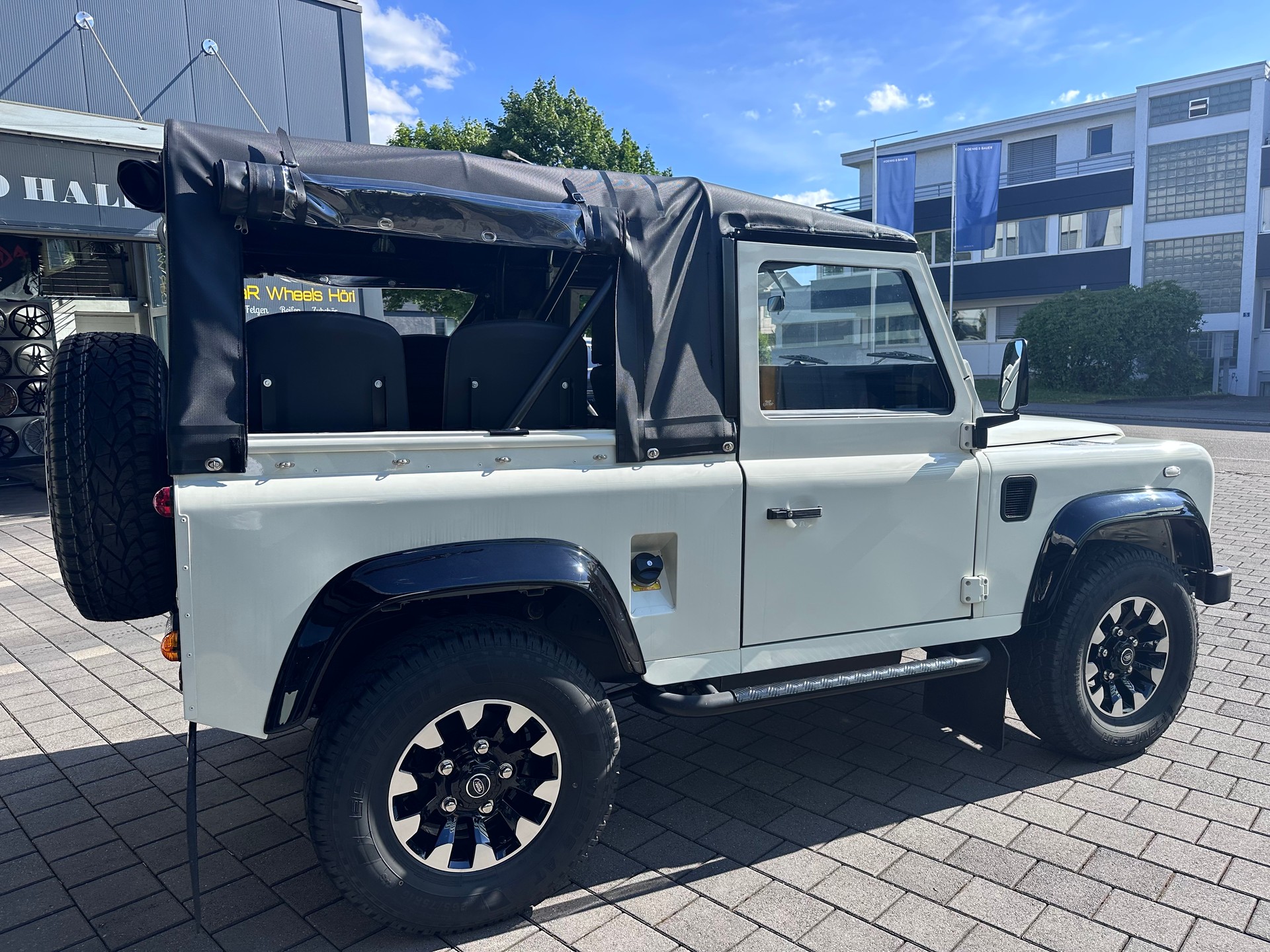 LAND ROVER 90 300 TDI-image-6