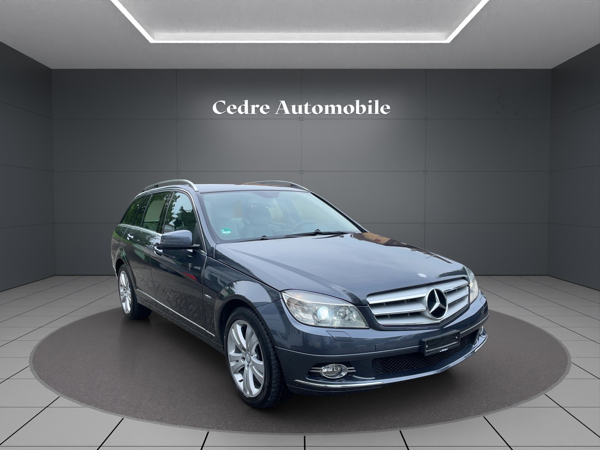 MERCEDES-BENZ C 220 CDI BlueEfficiency Avantgarde Automatic-image-1