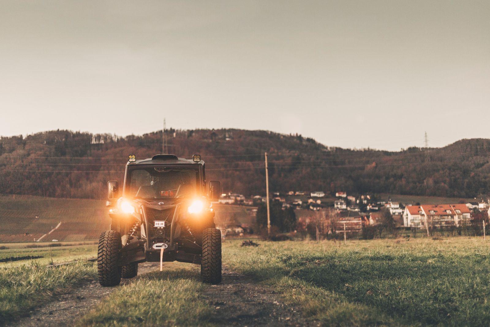 CAN-AM Maverick Sport 1000 ABS-image-1