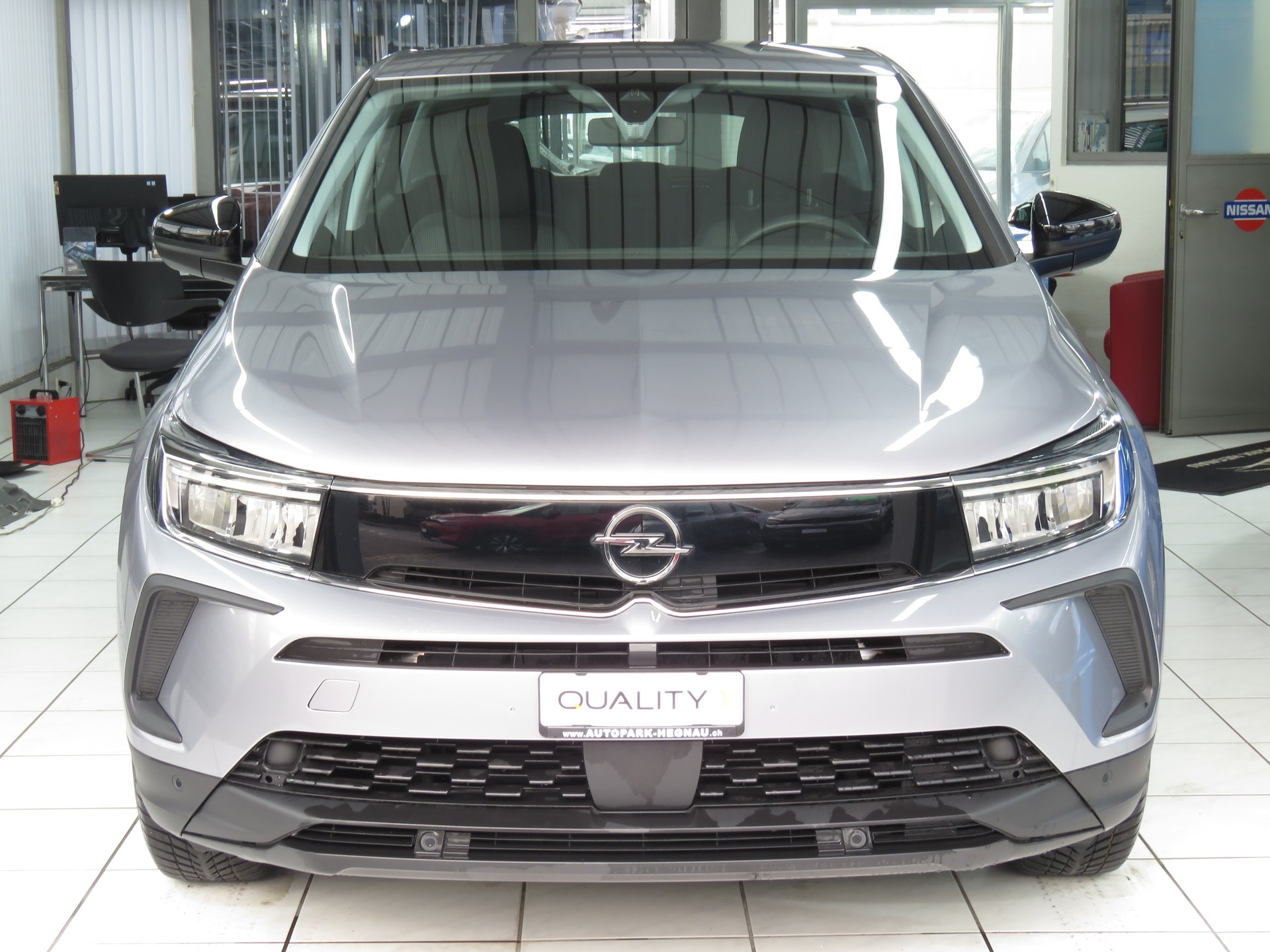 OPEL Grandland 1.2i TP Edition Automatik-image-1