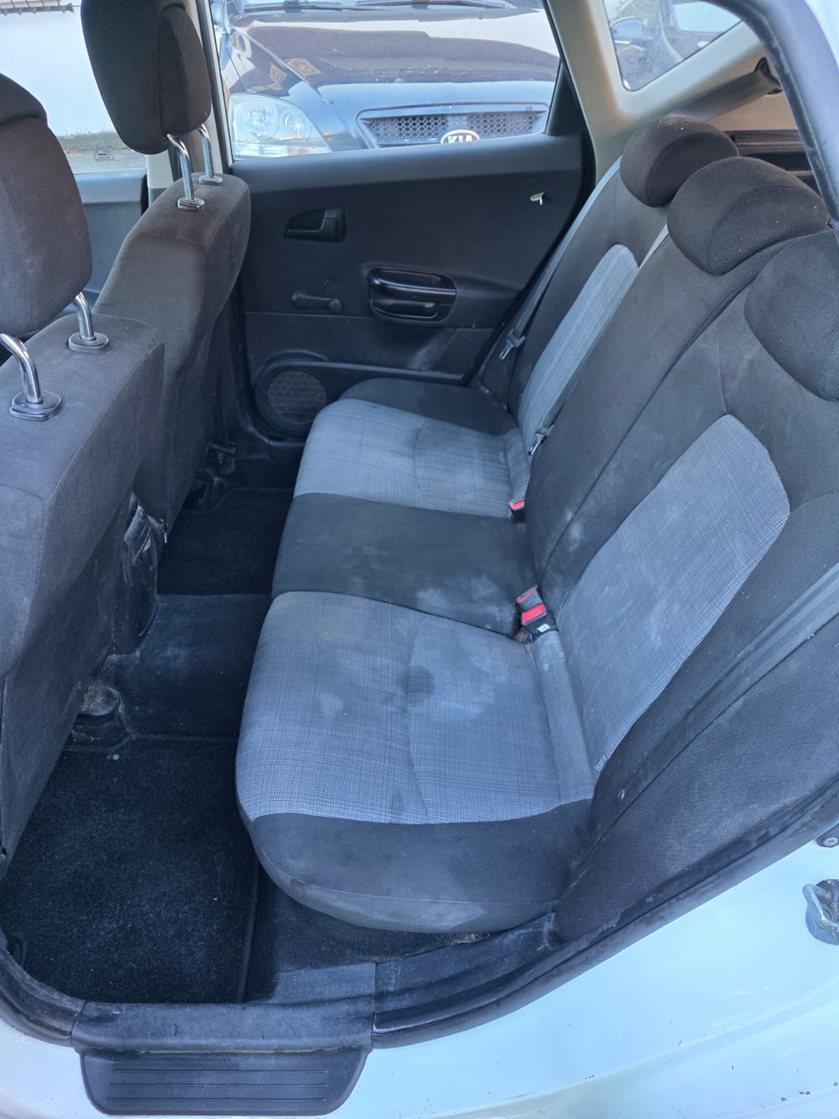 SEAT Alhambra 1.8 Turbo Sport-image-12