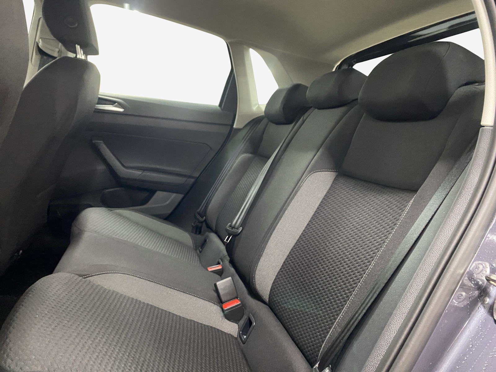 VW Polo 1.0 TSI Life DSG-image-11