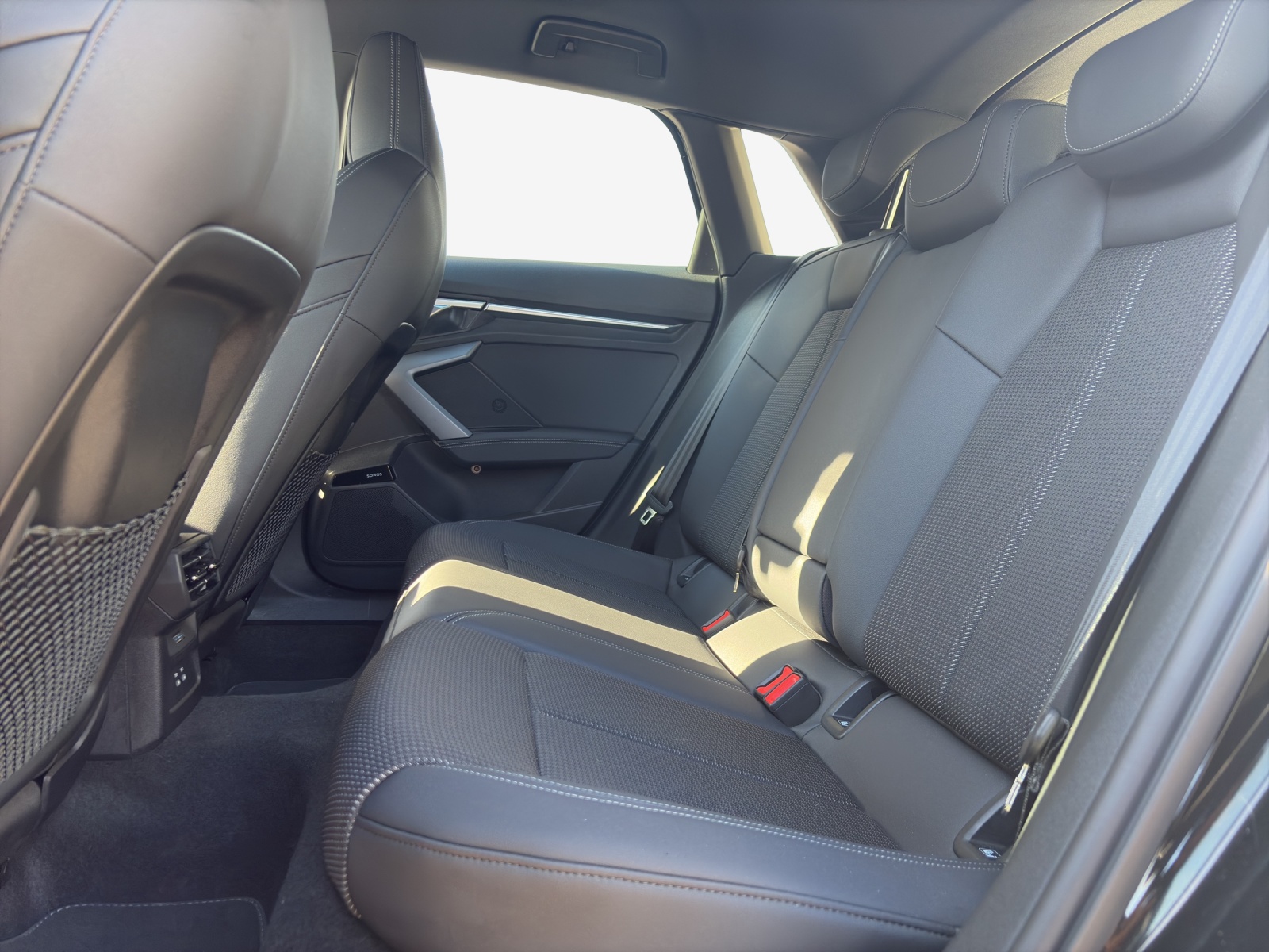 AUDI A3 allstreet 35 TFSI Attraction S-tronic-image-13