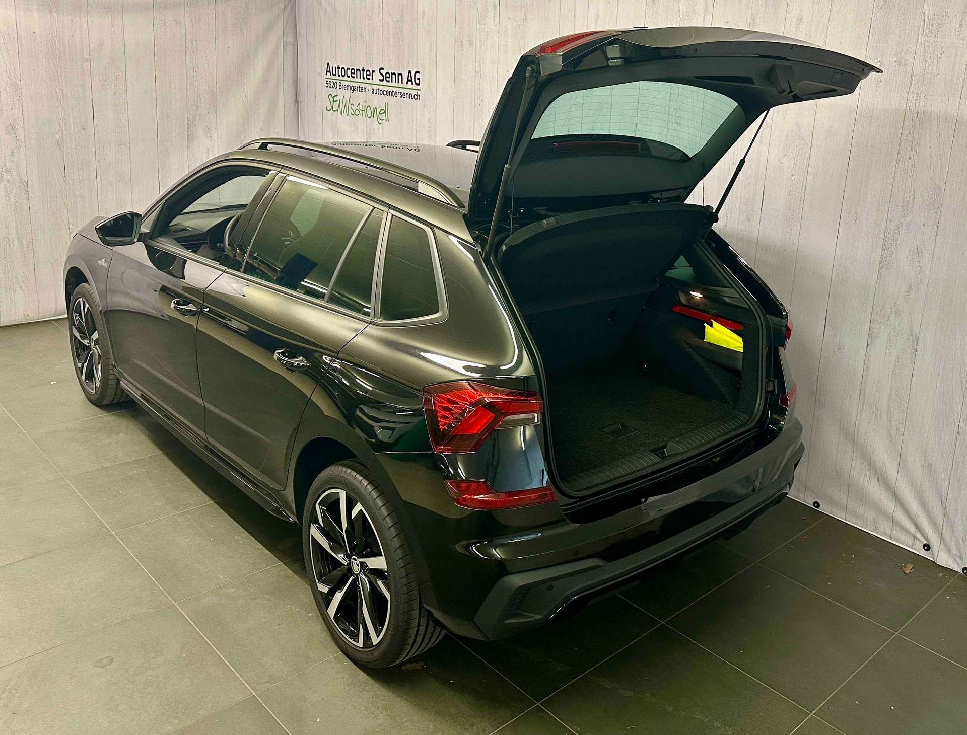 SKODA Kamiq 1.5 TSI Monte Carlo DSG-image-10