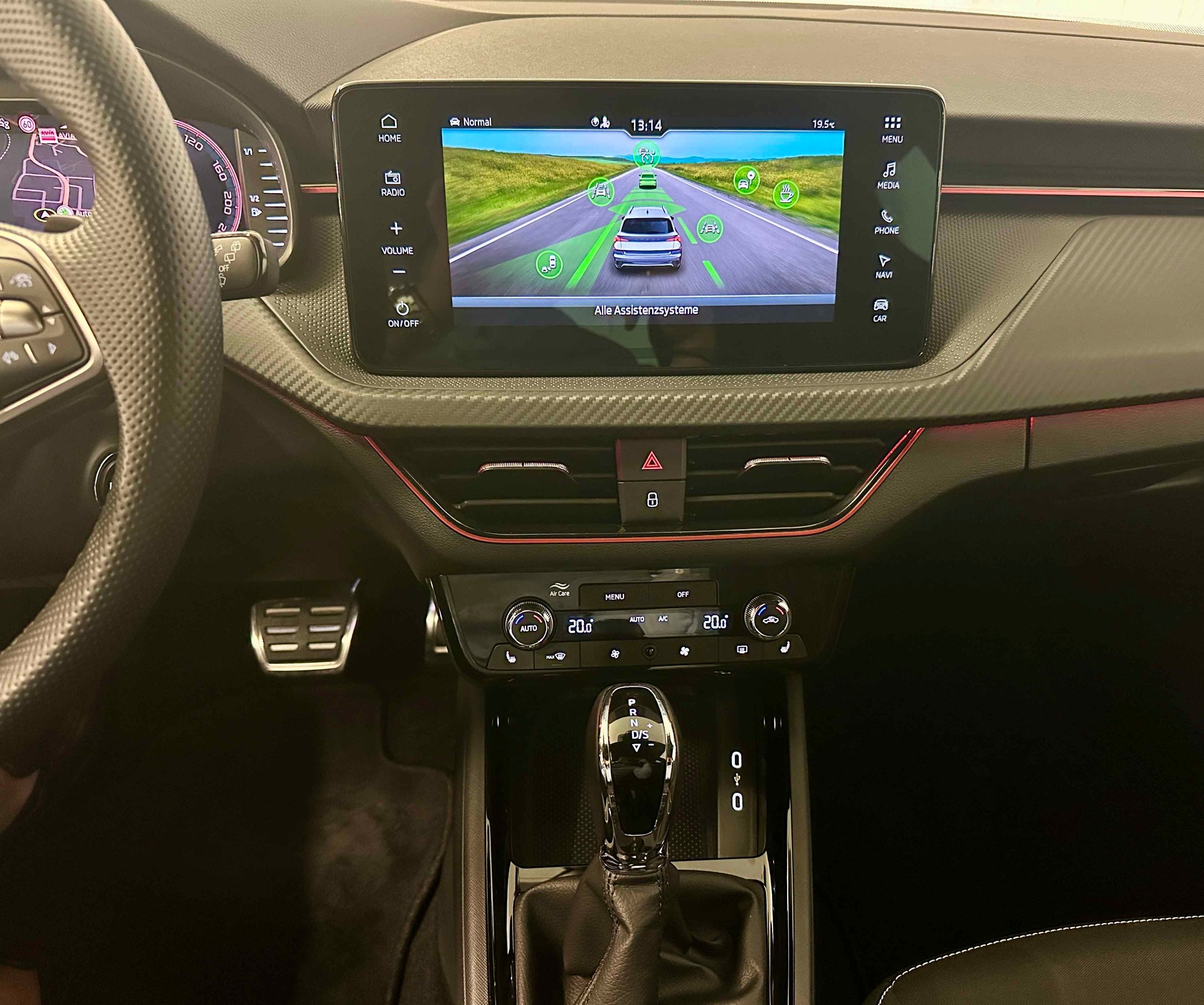 SKODA Kamiq 1.5 TSI Monte Carlo DSG-image-7