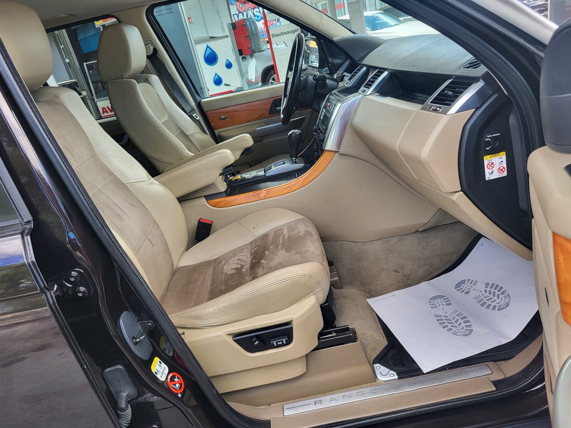 LAND ROVER Range Rover Sport 3.6 Td8 HSE Automatic-image-15