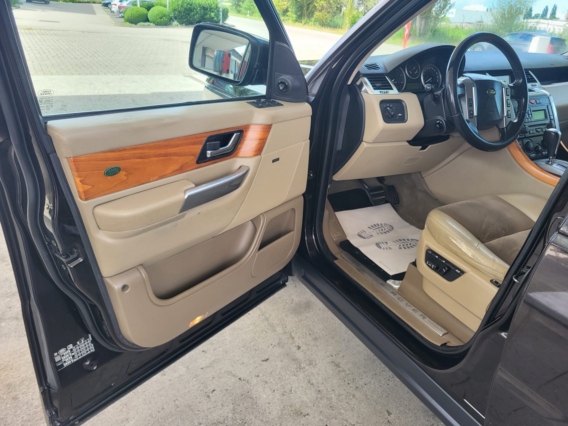 LAND ROVER Range Rover Sport 3.6 Td8 HSE Automatic-image-14