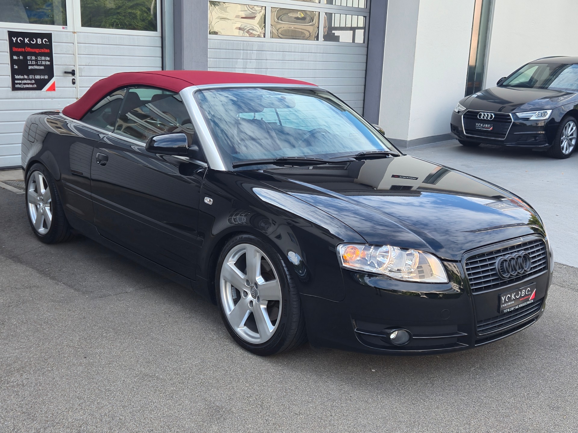 AUDI A4 Cabriolet 1.8 Turbo-image-9