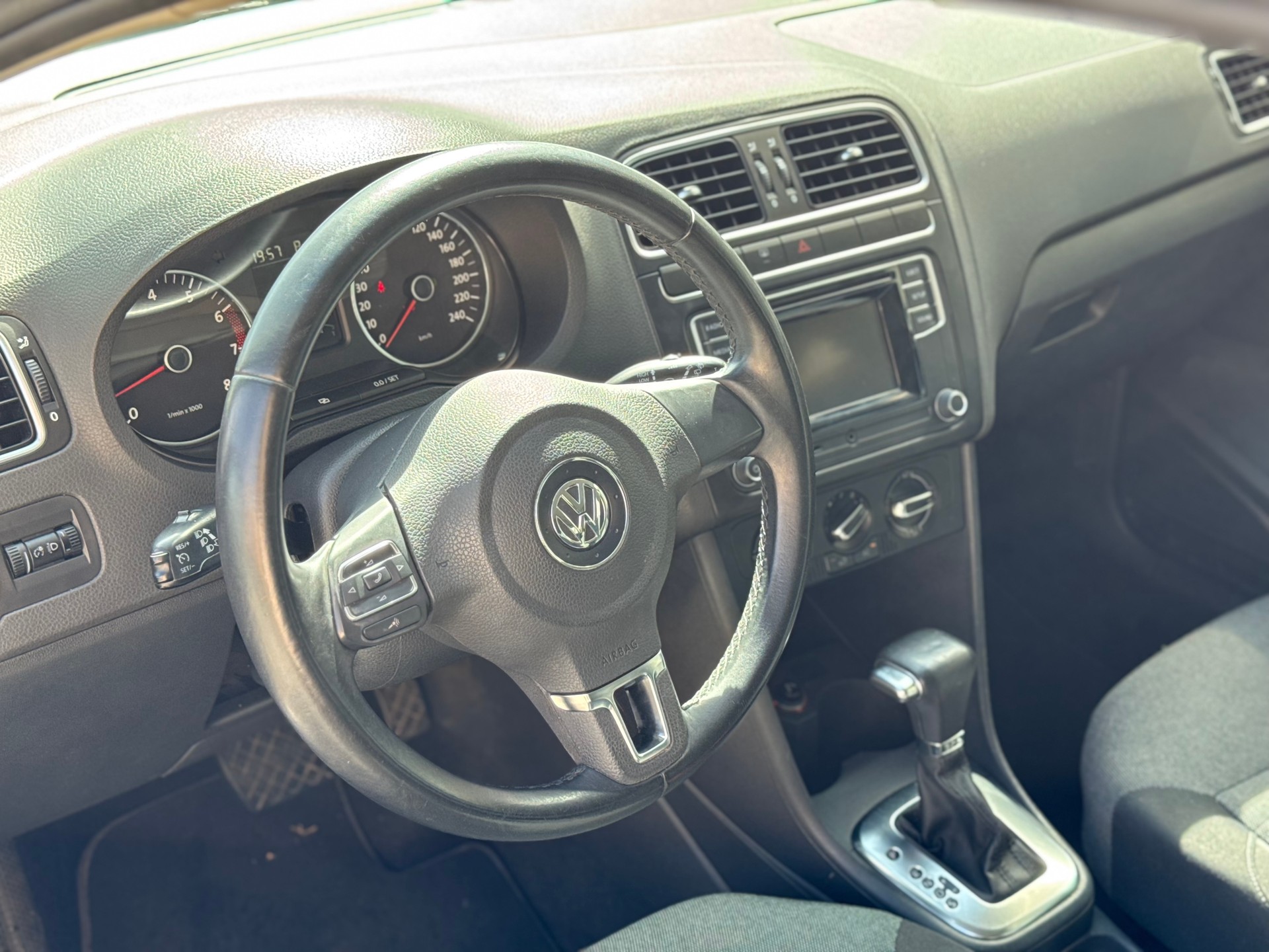 VW Polo 1.4 16V Highline DSG-image-17