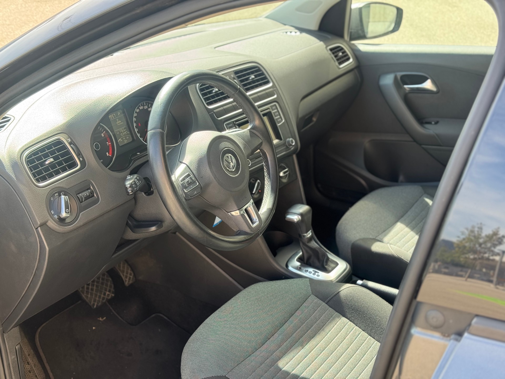 VW Polo 1.4 16V Highline DSG-image-14